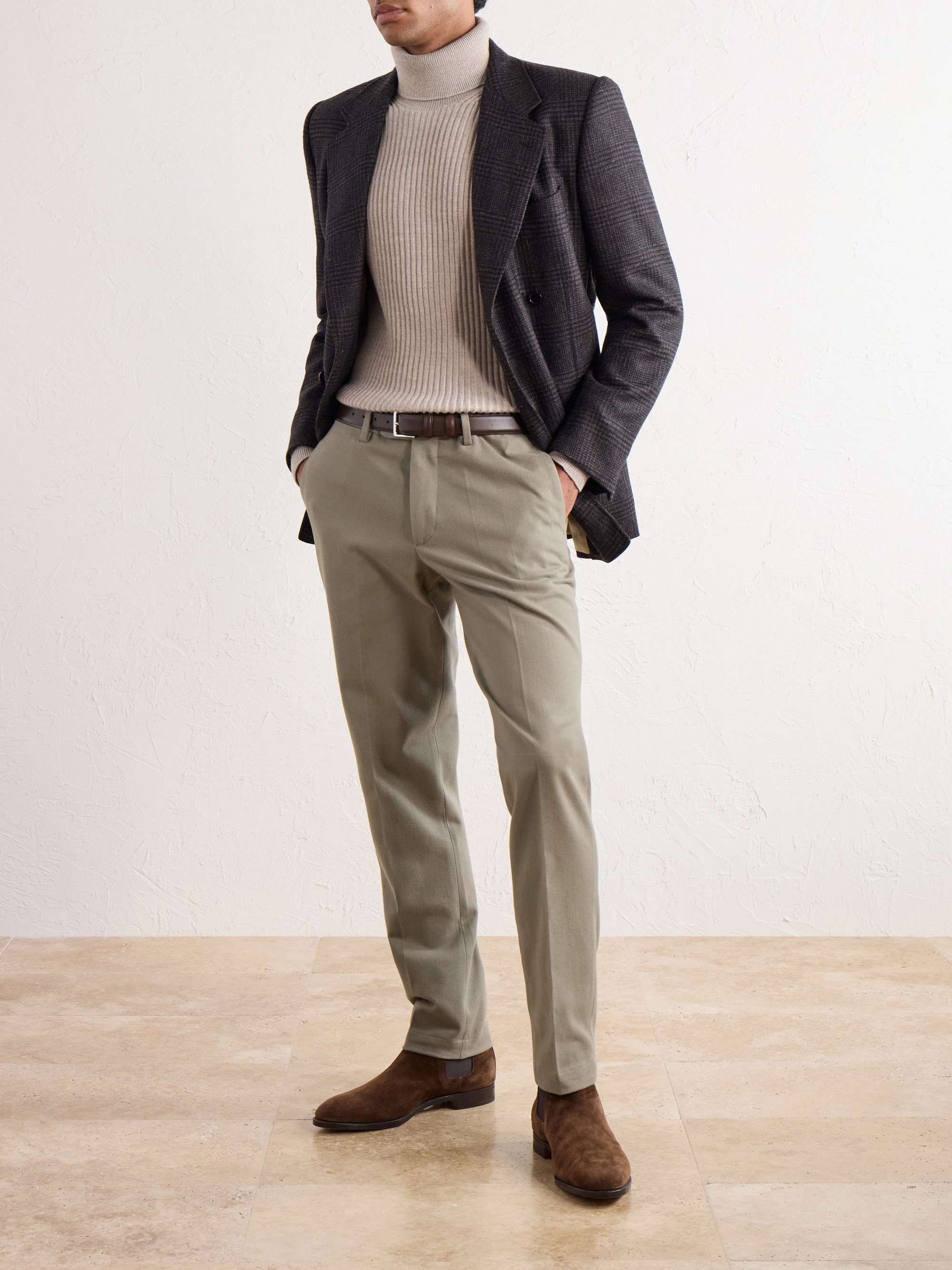 THOM SWEENEY 