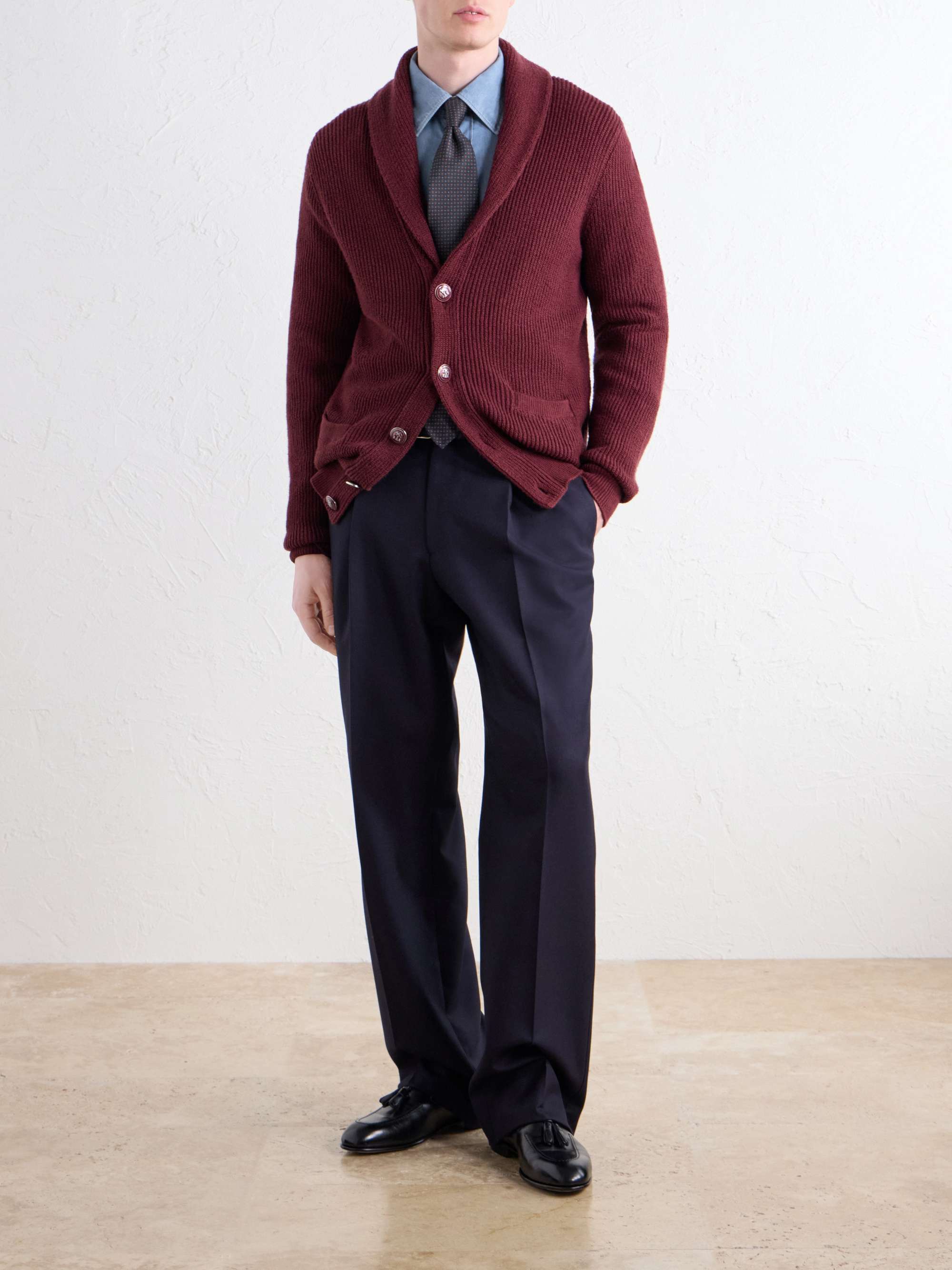THOM SWEENEY 