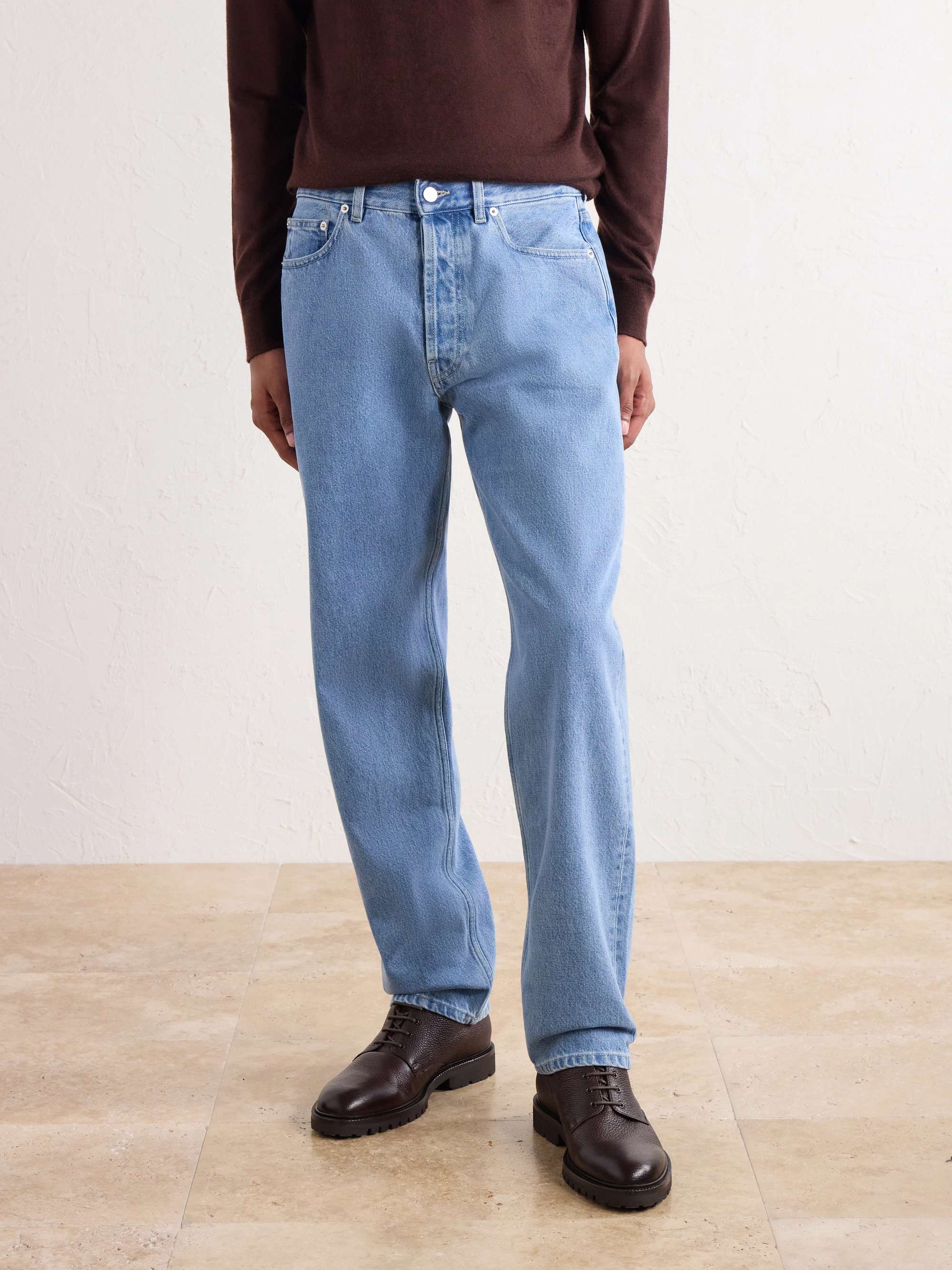 THOM SWEENEY 