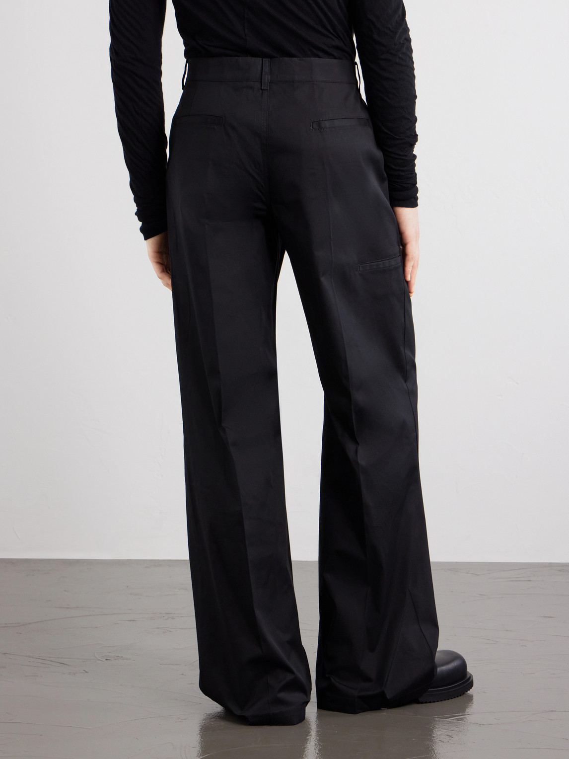 Wide-Leg Cotton-Blend Canvas Trousers