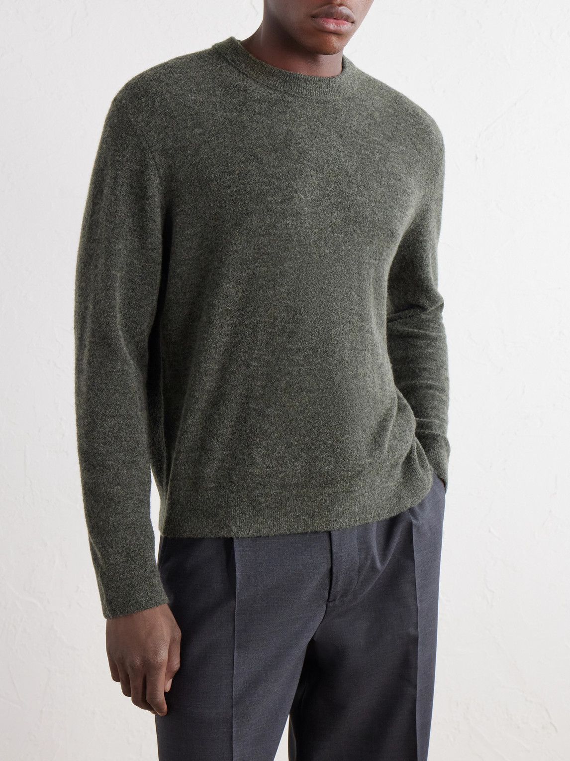 Gavin 60073 Wool-Blend Bouclé Sweater