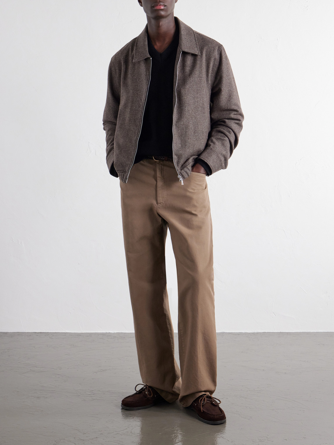 Danny V-Neck 6429 Chenille Sweater