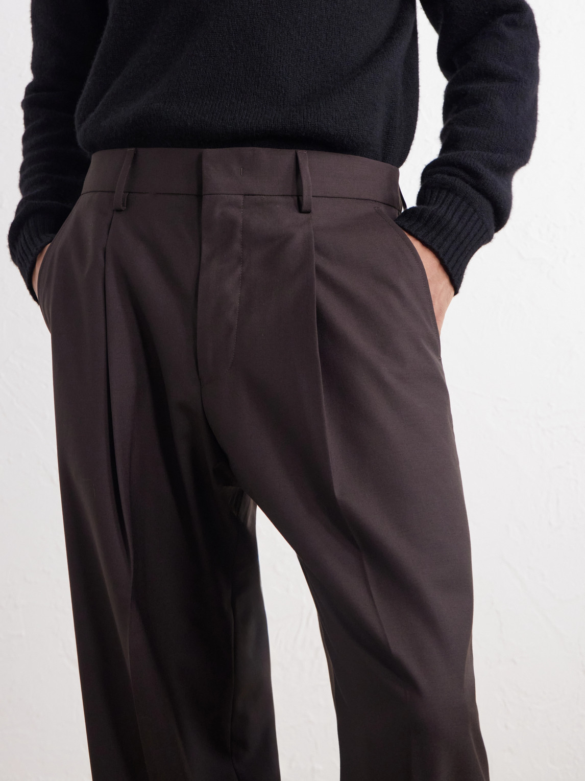 Kay 10037 Straight-Leg Pleated Woven Trousers