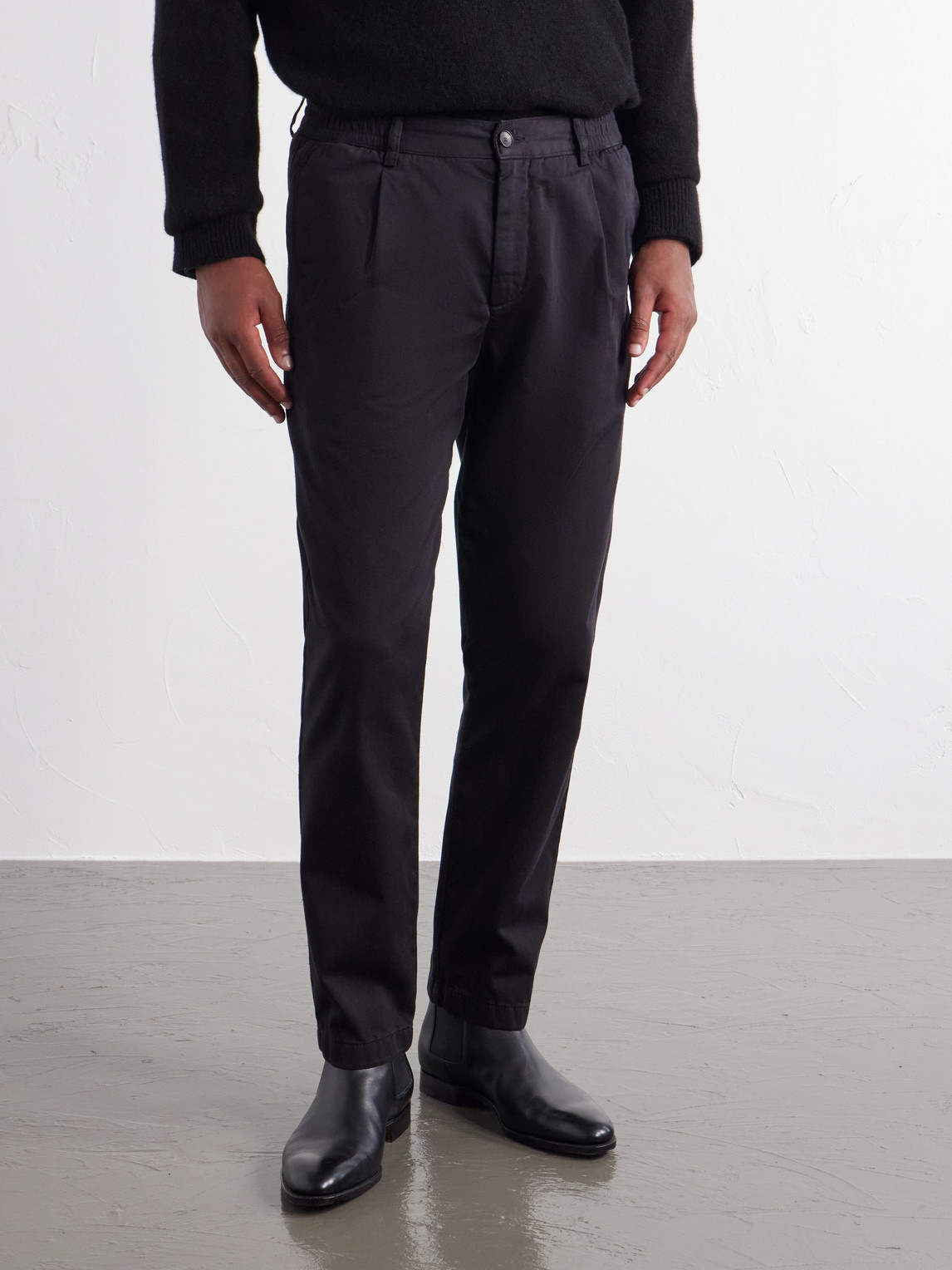 Mr P. - James Pleated Tapered Organic Cotton-Twill Trousers