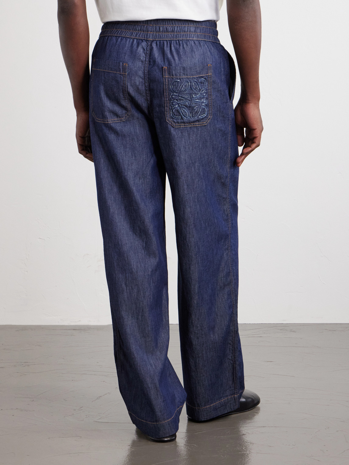 Anagram-Detailed Wide-Leg Jeans