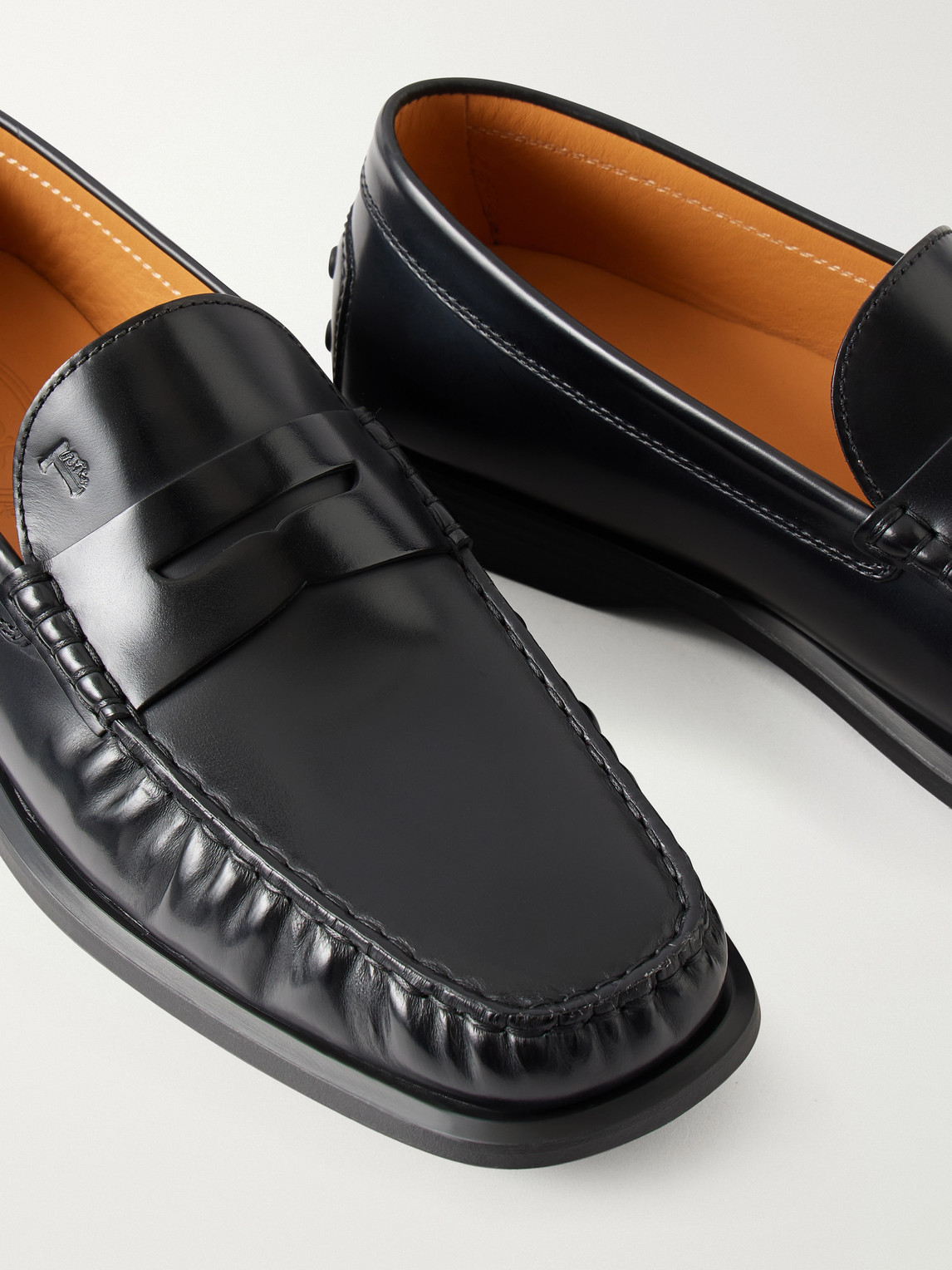 Logo-Debossed Gathered Loafers