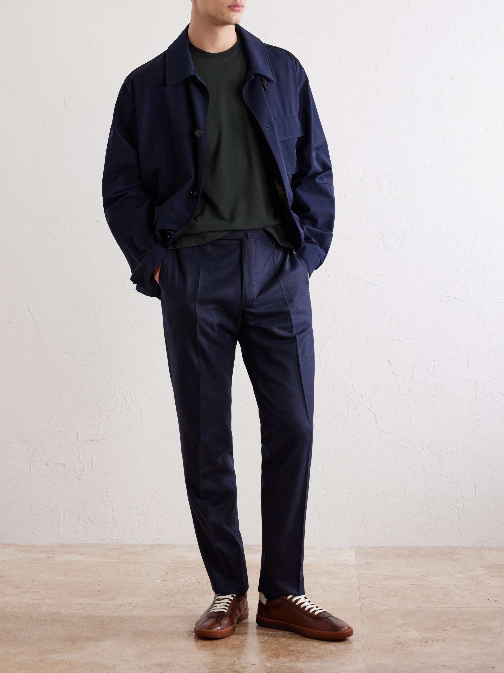 SLOWEAR 