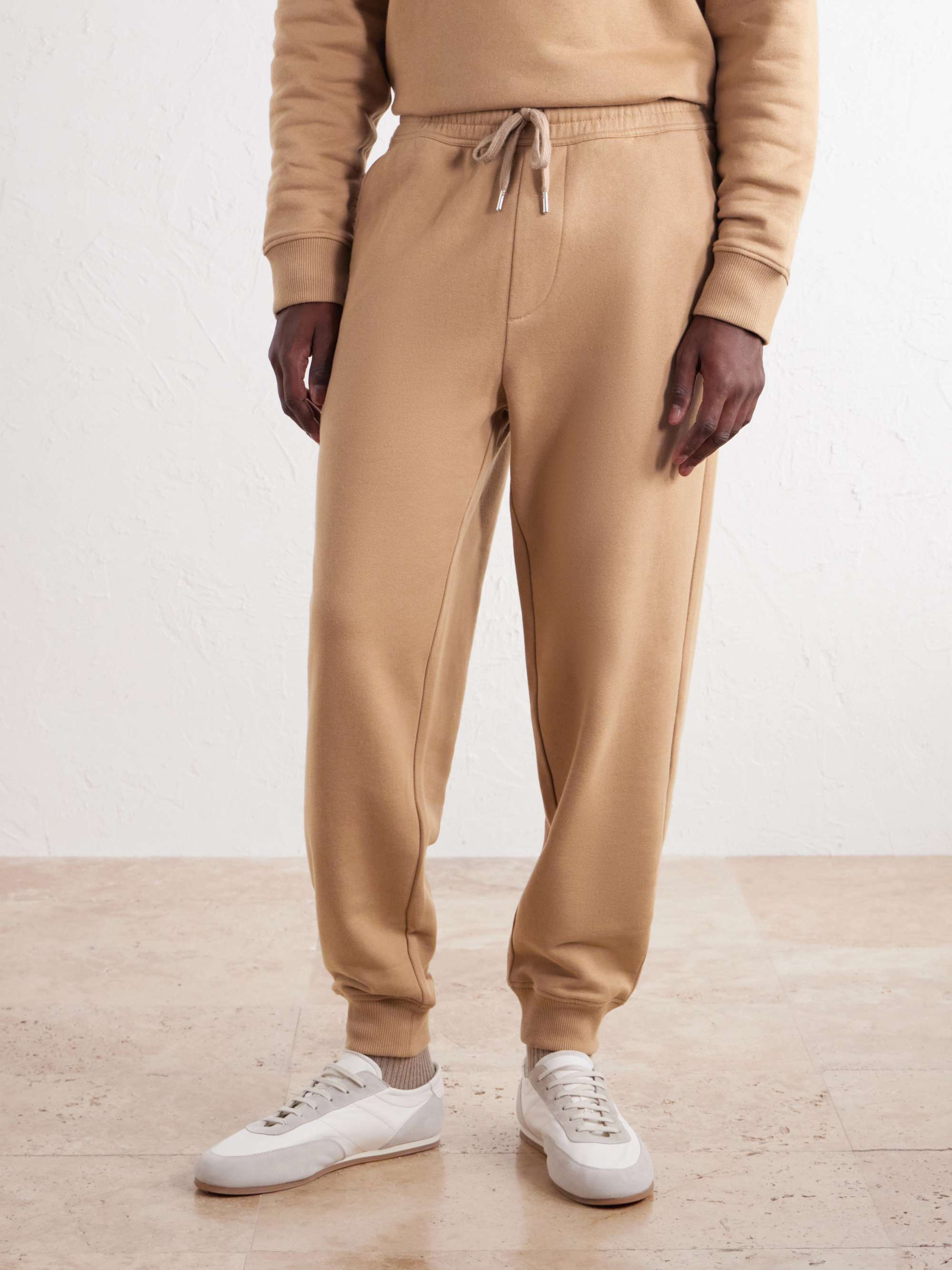 SLOWEAR 