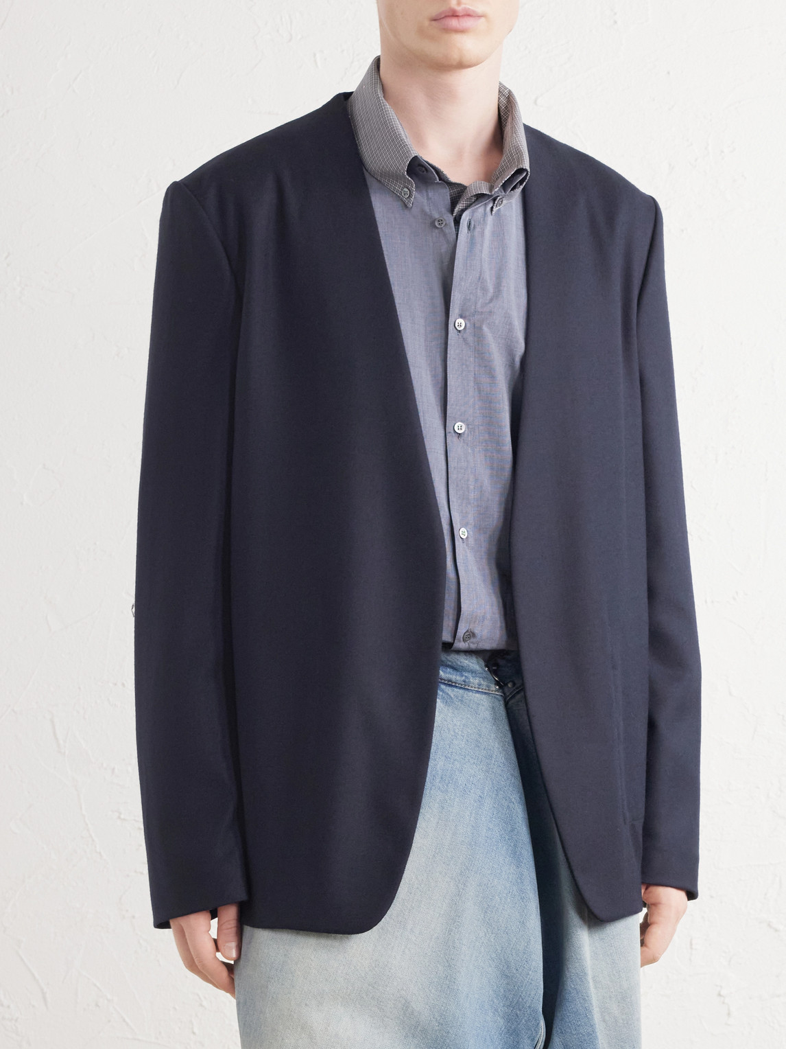 Minimal Virgin Blazer