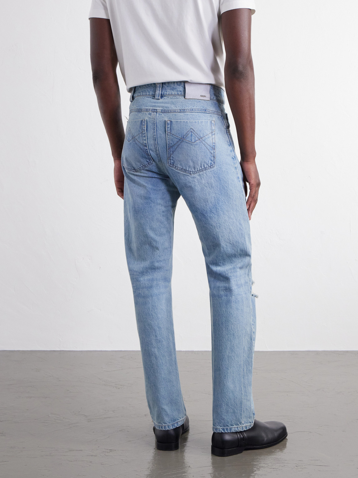 Straight-Leg Distressed Jeans