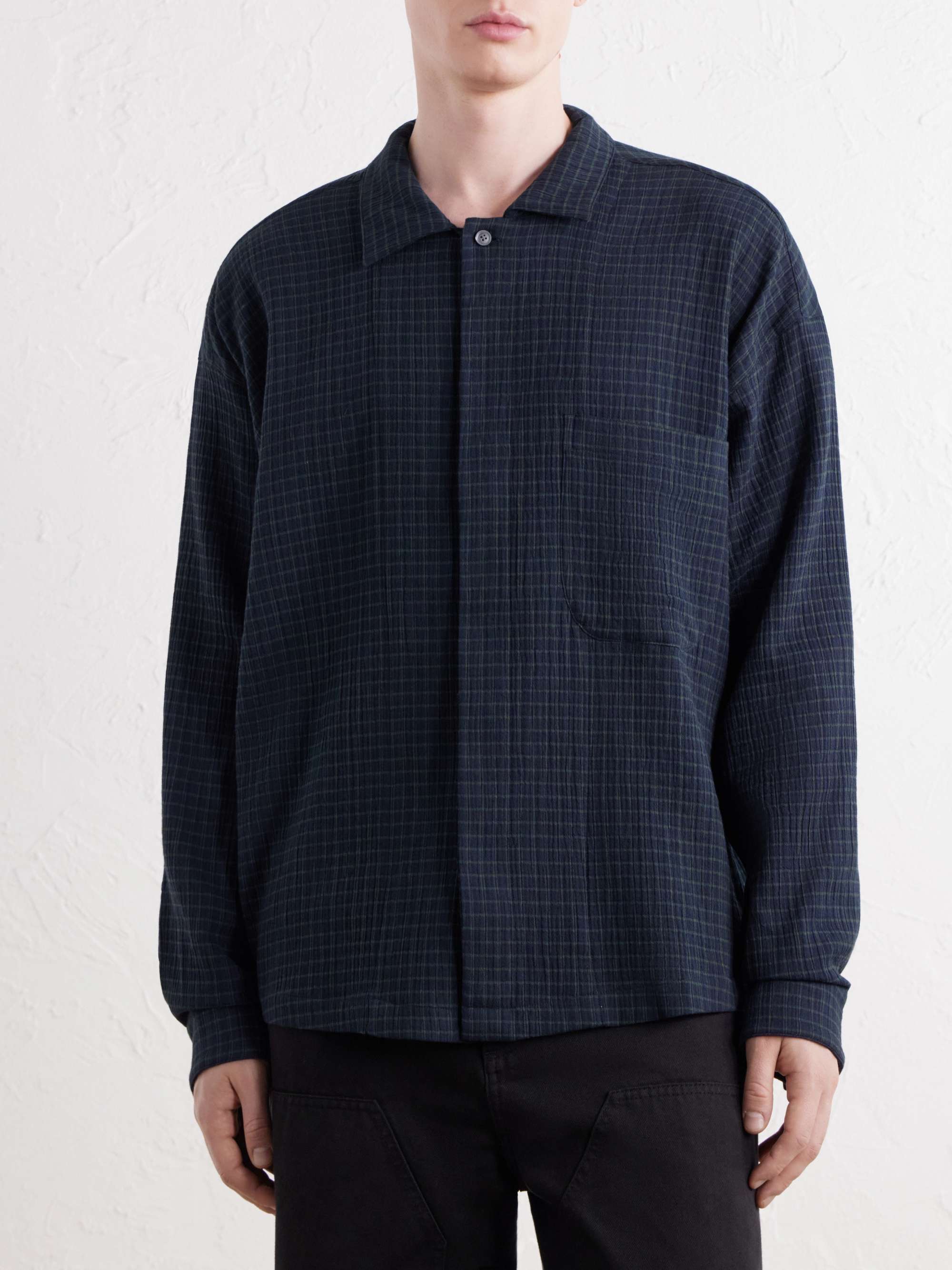 A KIND OF GUISE 