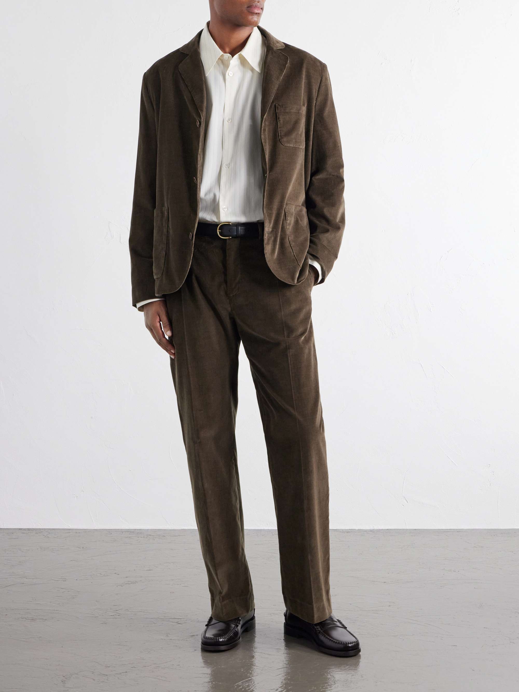 A KIND OF GUISE 