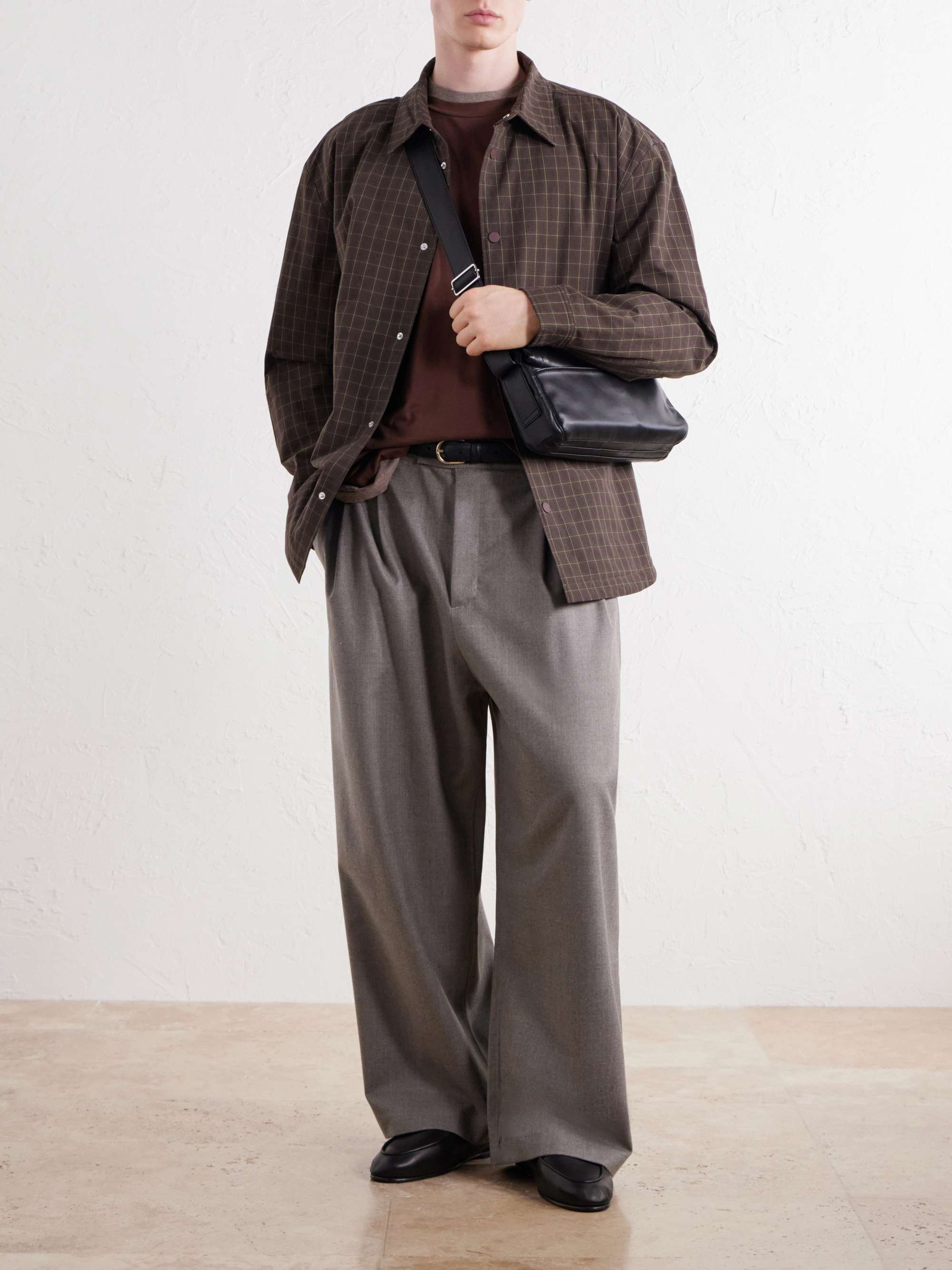 A KIND OF GUISE 