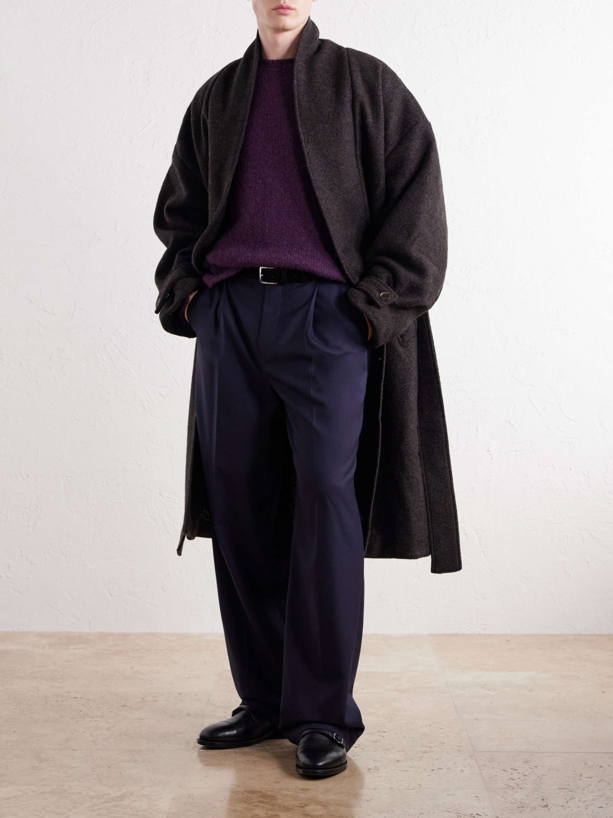 A KIND OF GUISE 
