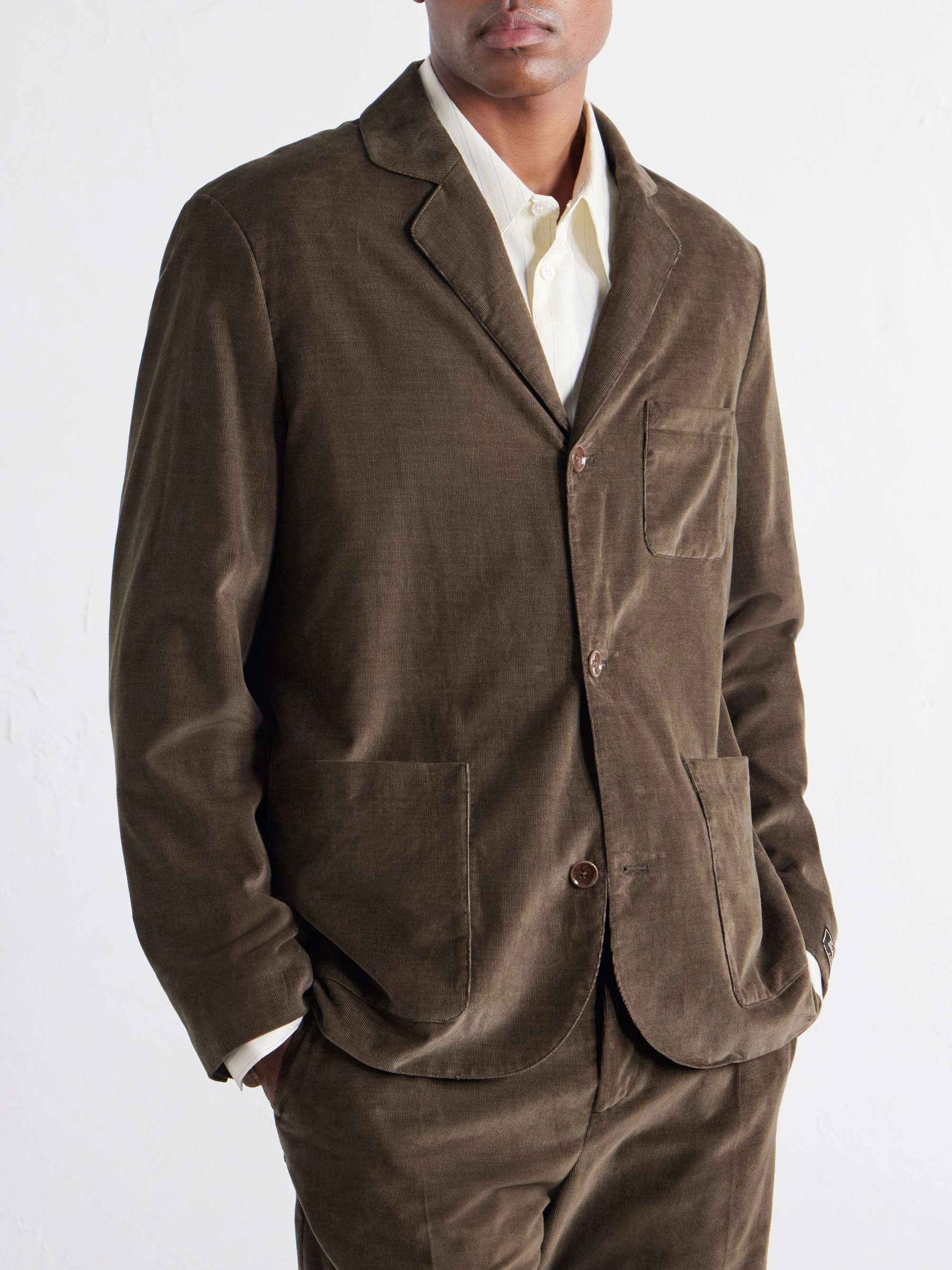 A KIND OF GUISE 