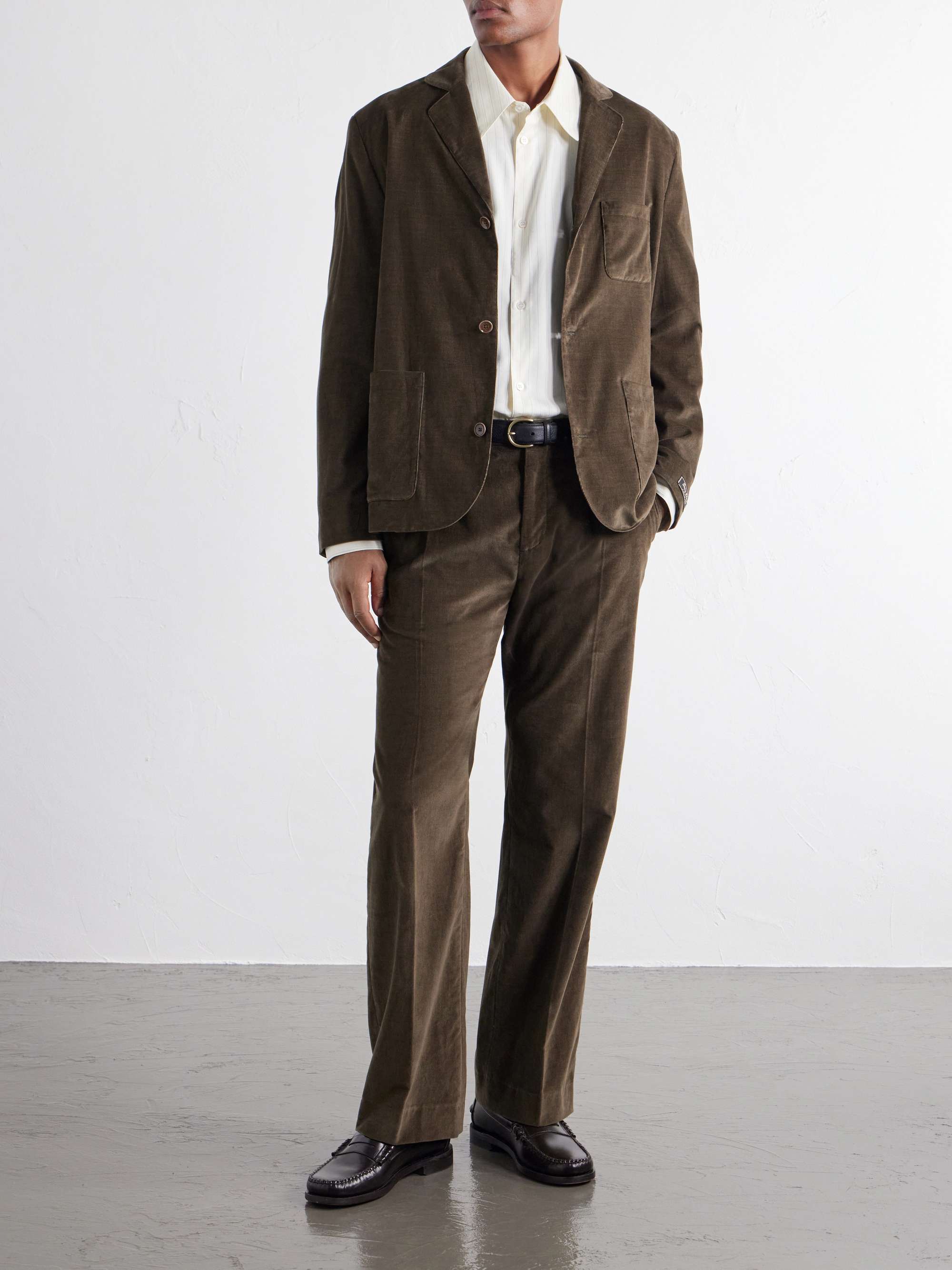 A KIND OF GUISE 