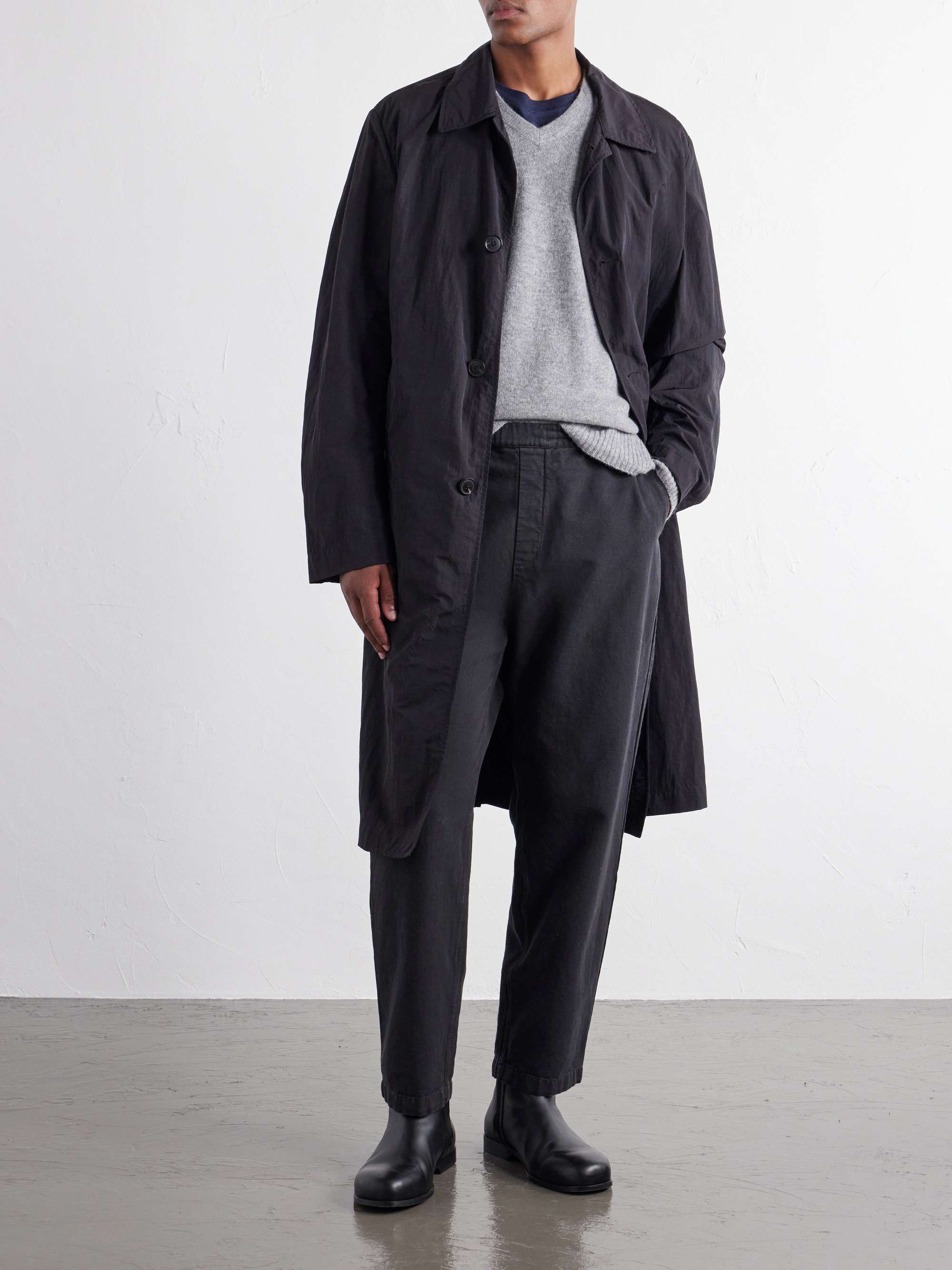 A KIND OF GUISE 