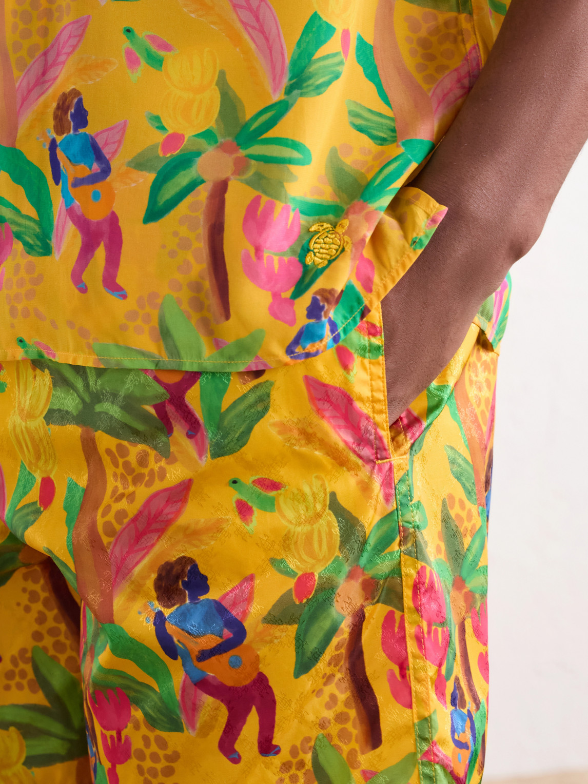 Charli Camp-Collar Printed