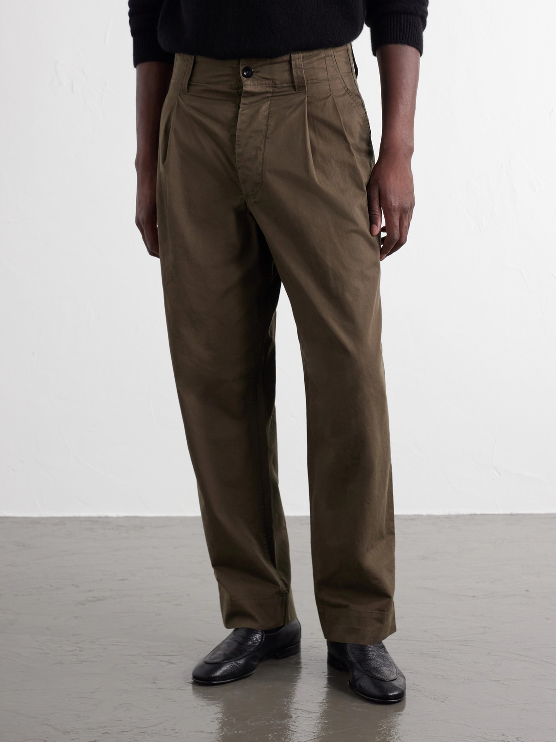 Mhl. Straight-Leg Pleated Cotton Trousers