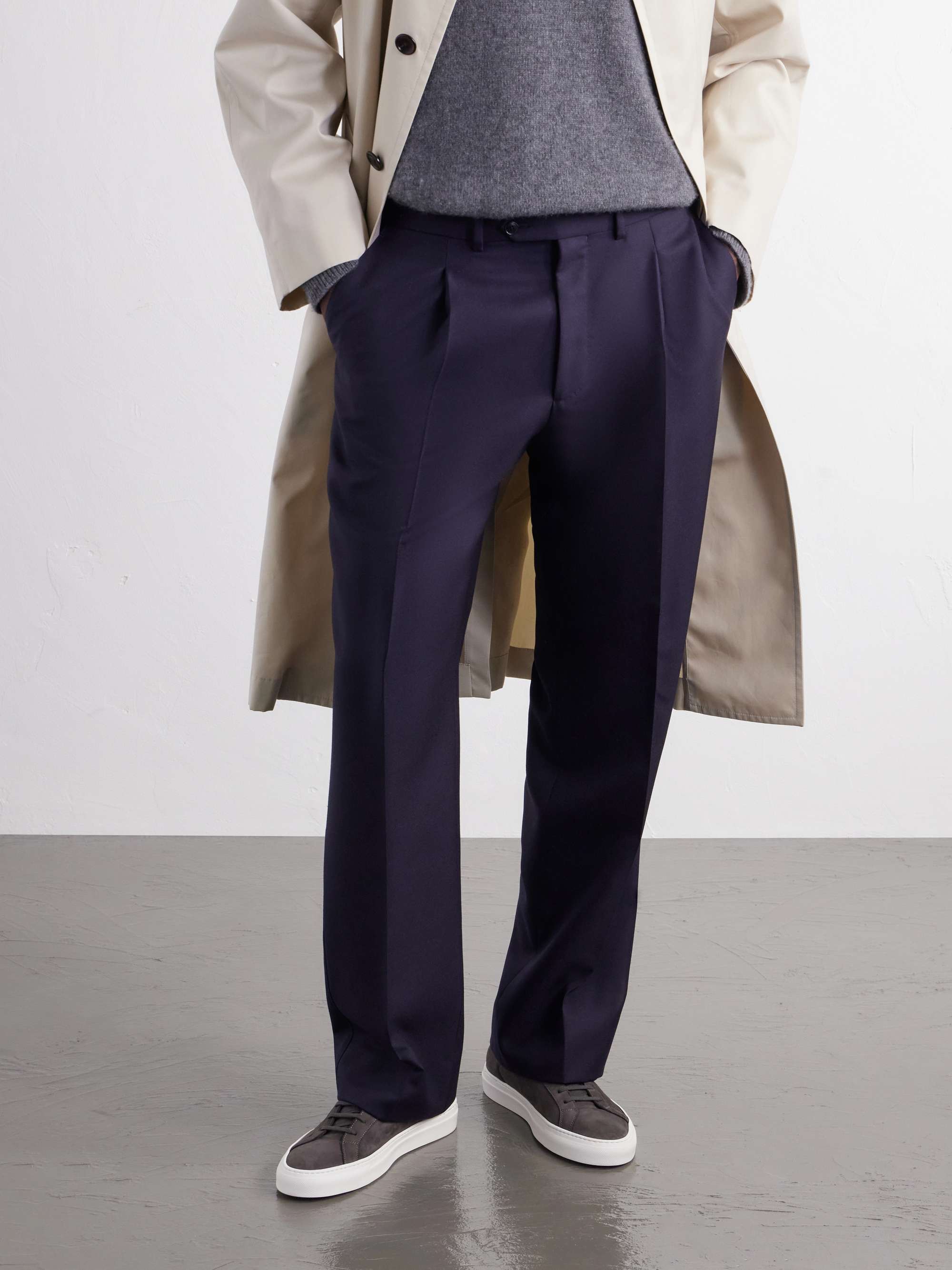 COMMON PROJECTS 