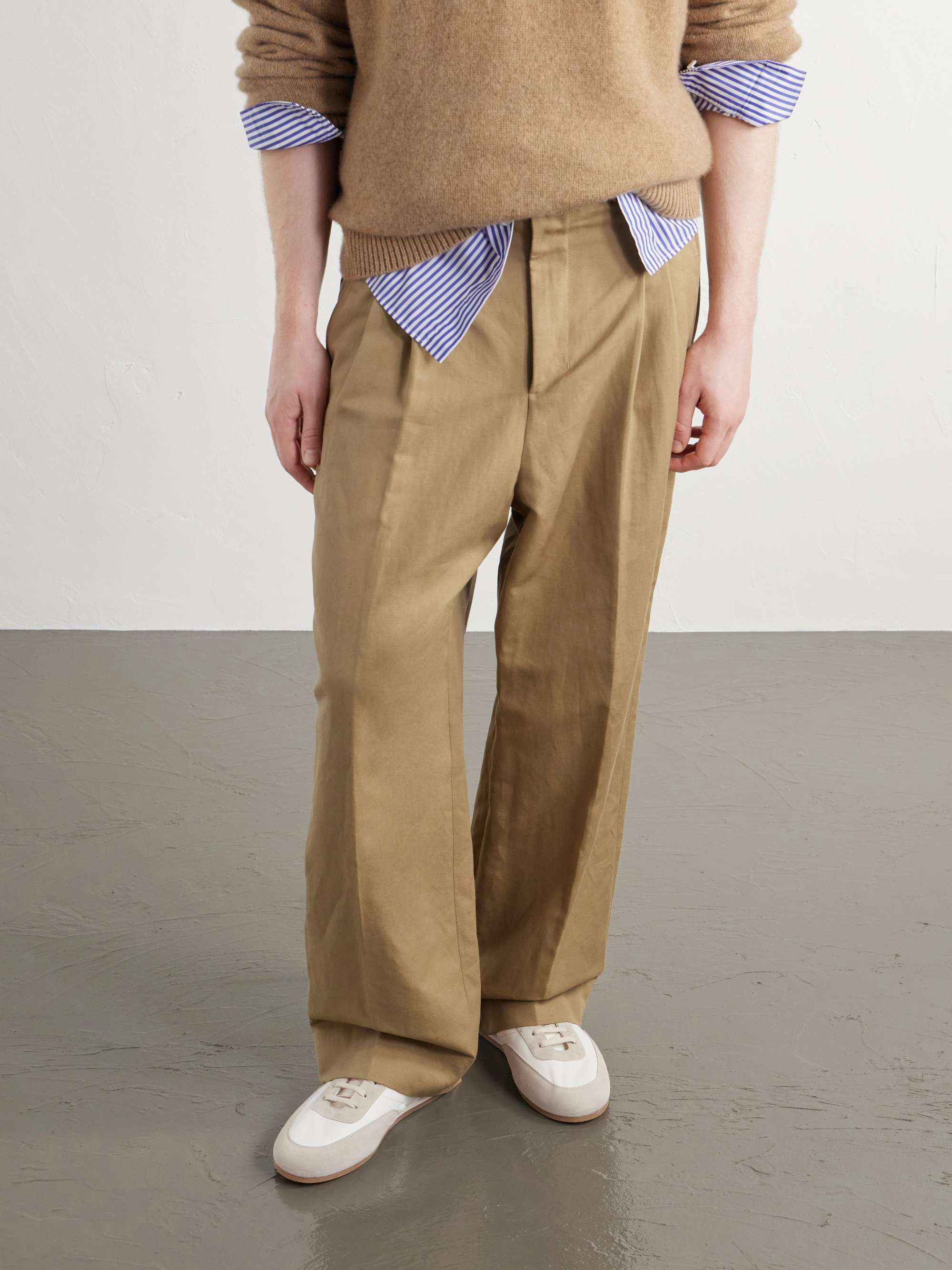 COMMON PROJECTS 