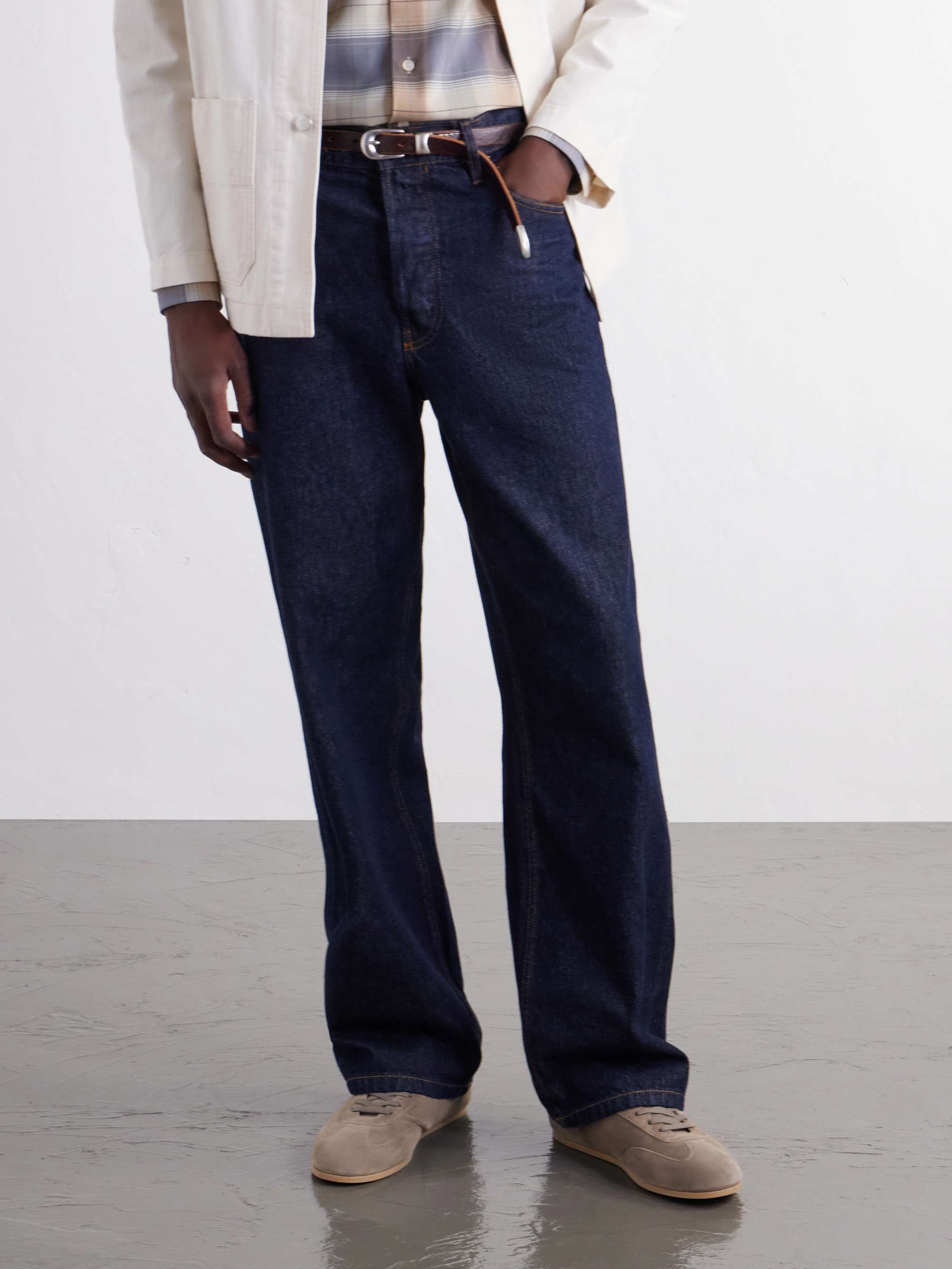 COMMON PROJECTS 