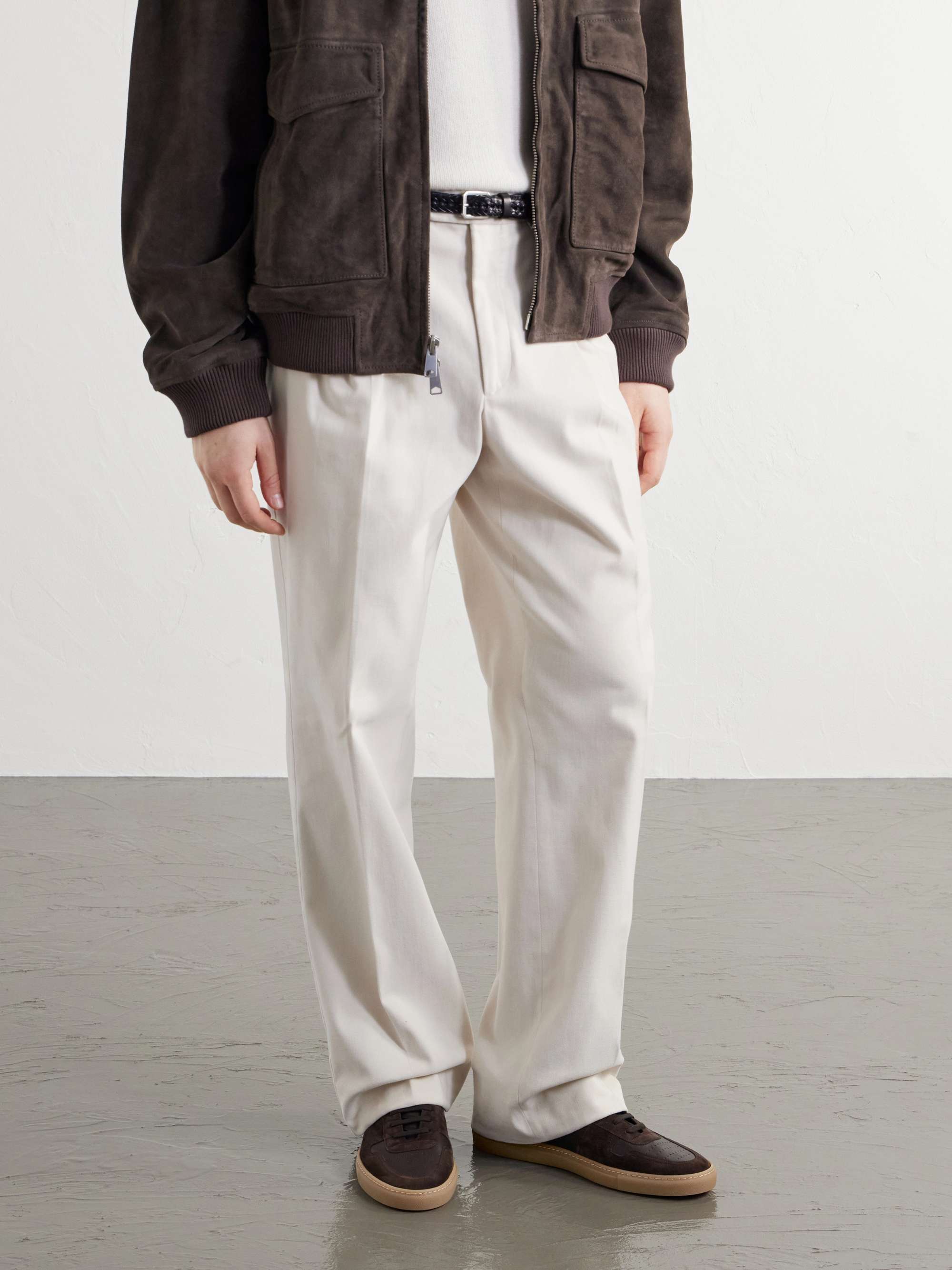 COMMON PROJECTS 