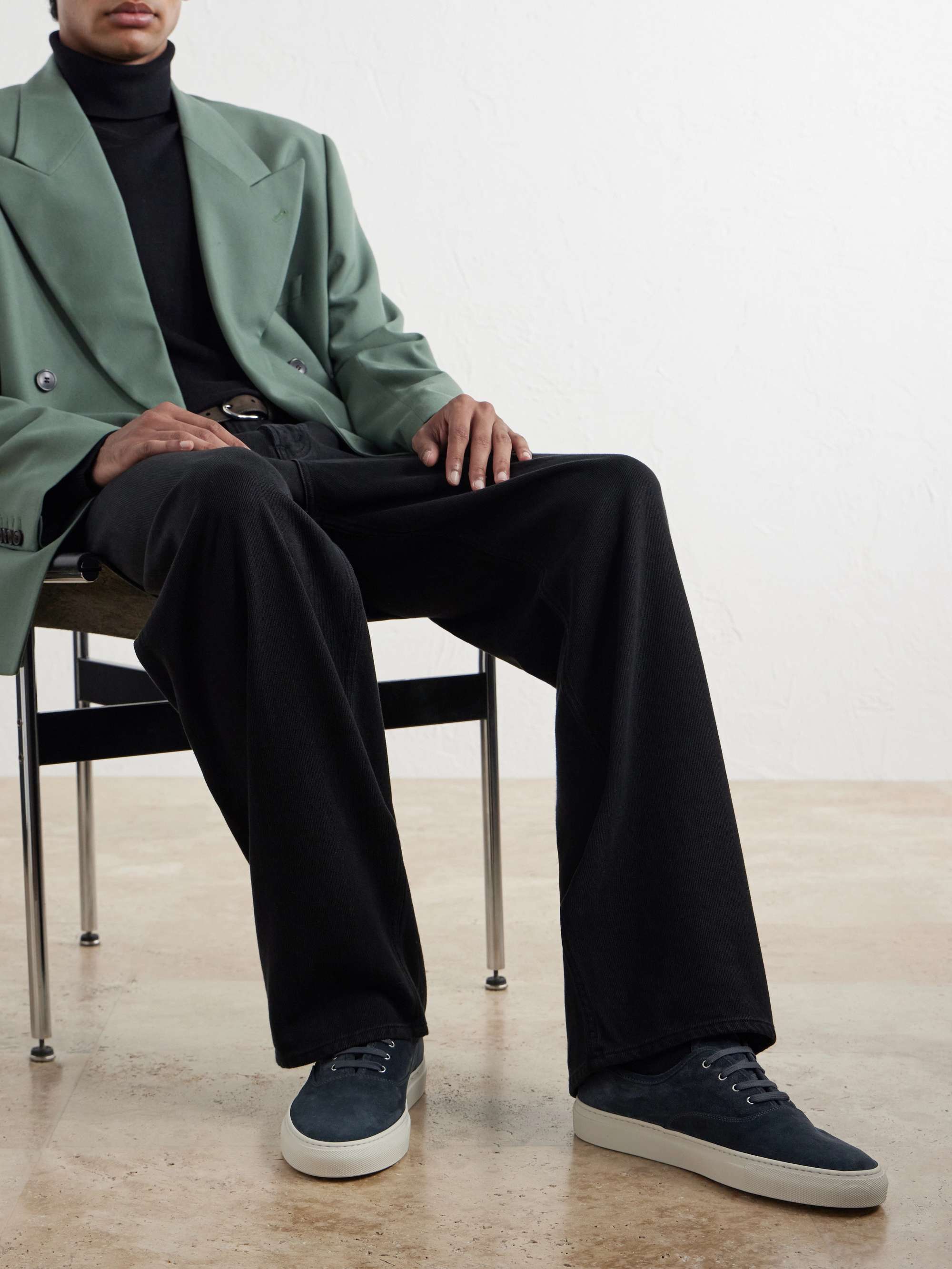 COMMON PROJECTS 