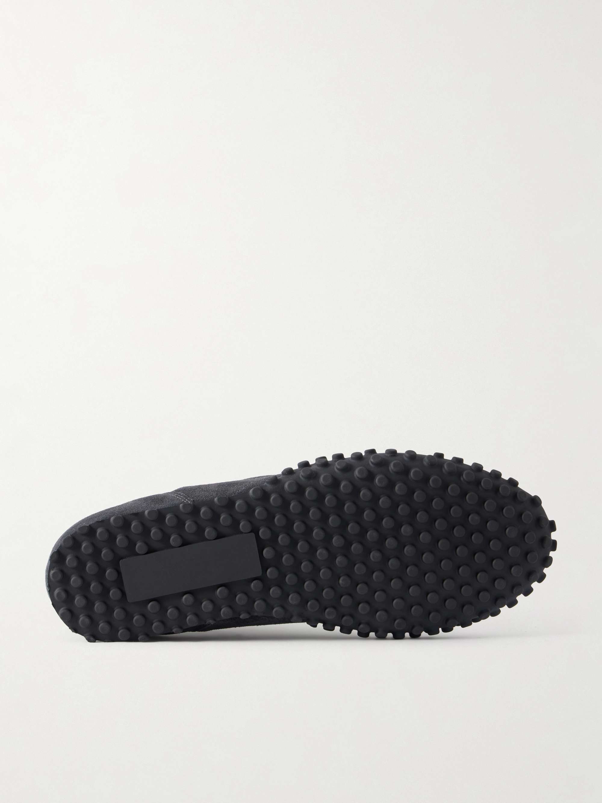 COMMON PROJECTS 