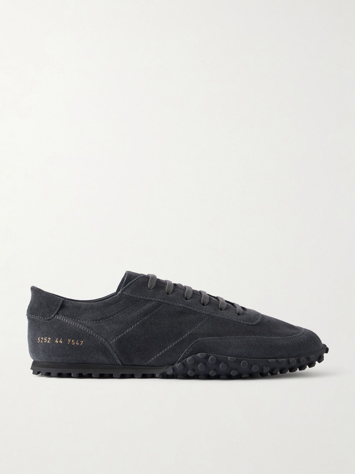 COMMON PROJECTS 스웨이드 스니커즈