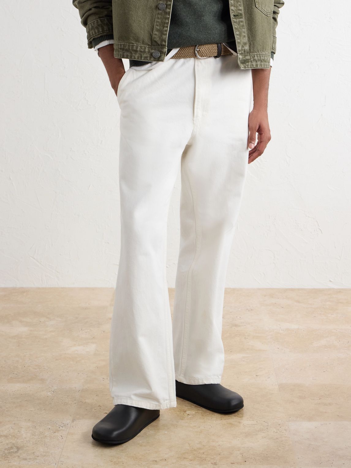 COMMON PROJECTS 가죽 클로그