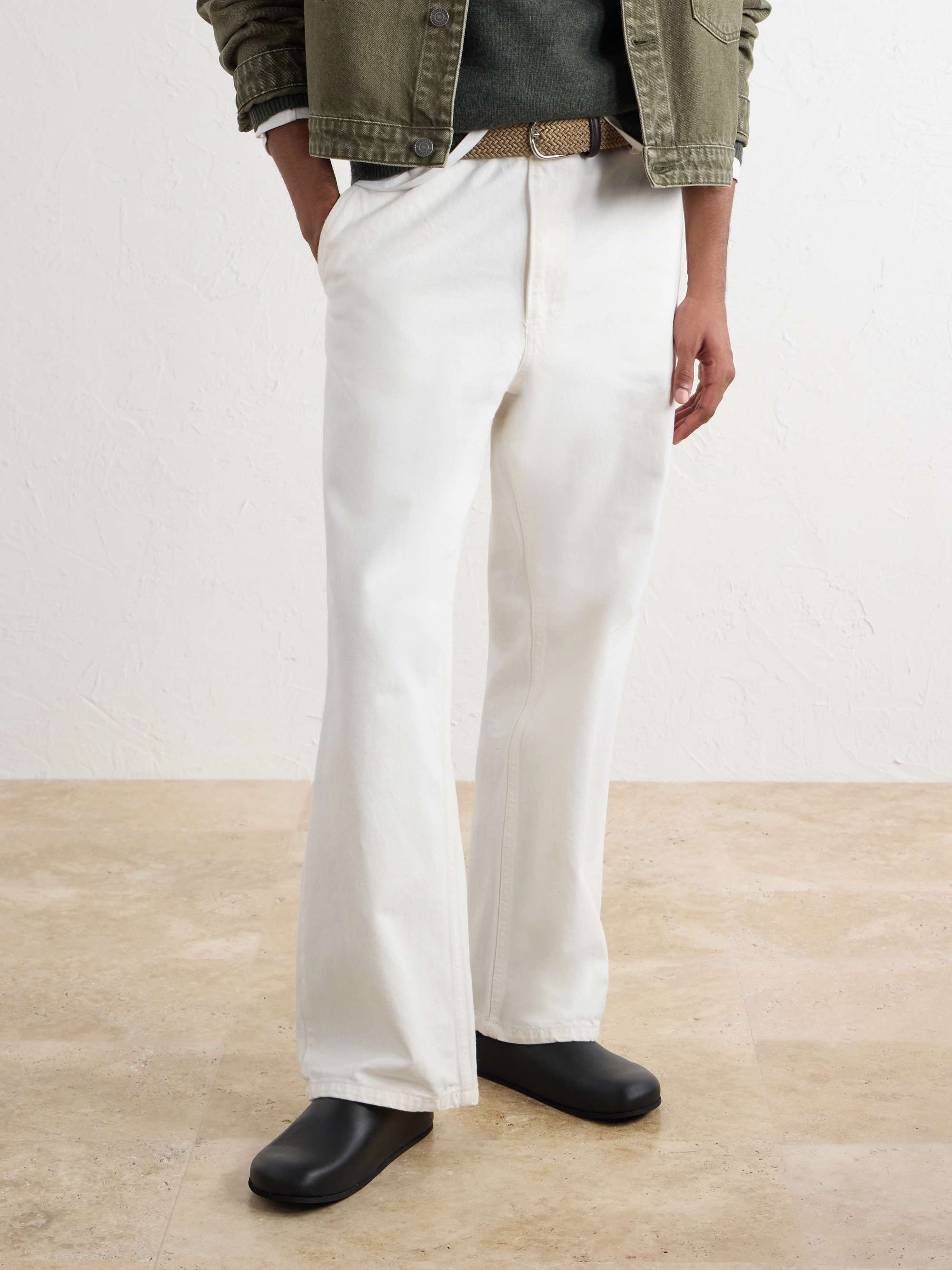 COMMON PROJECTS 
