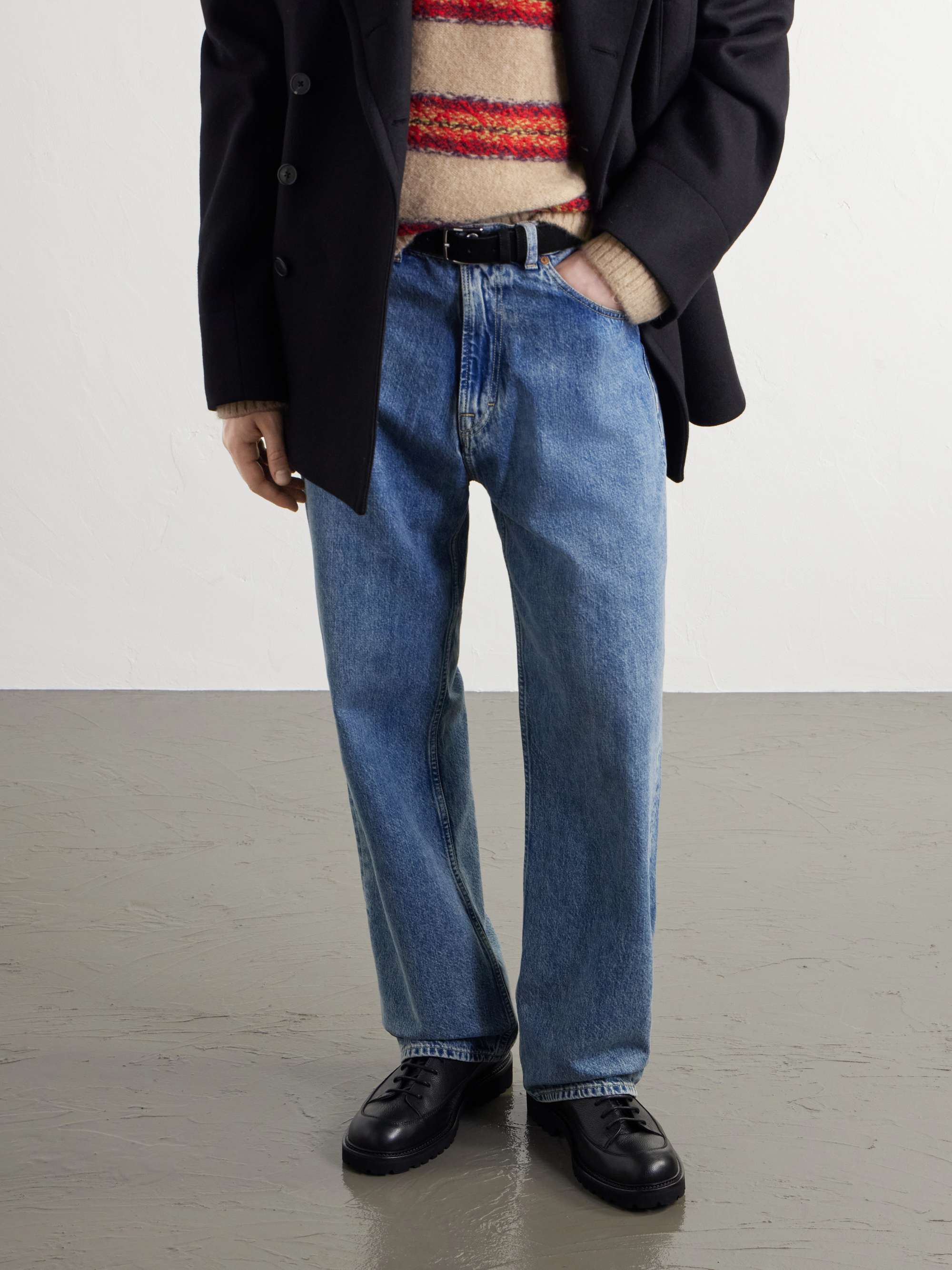COMMON PROJECTS 