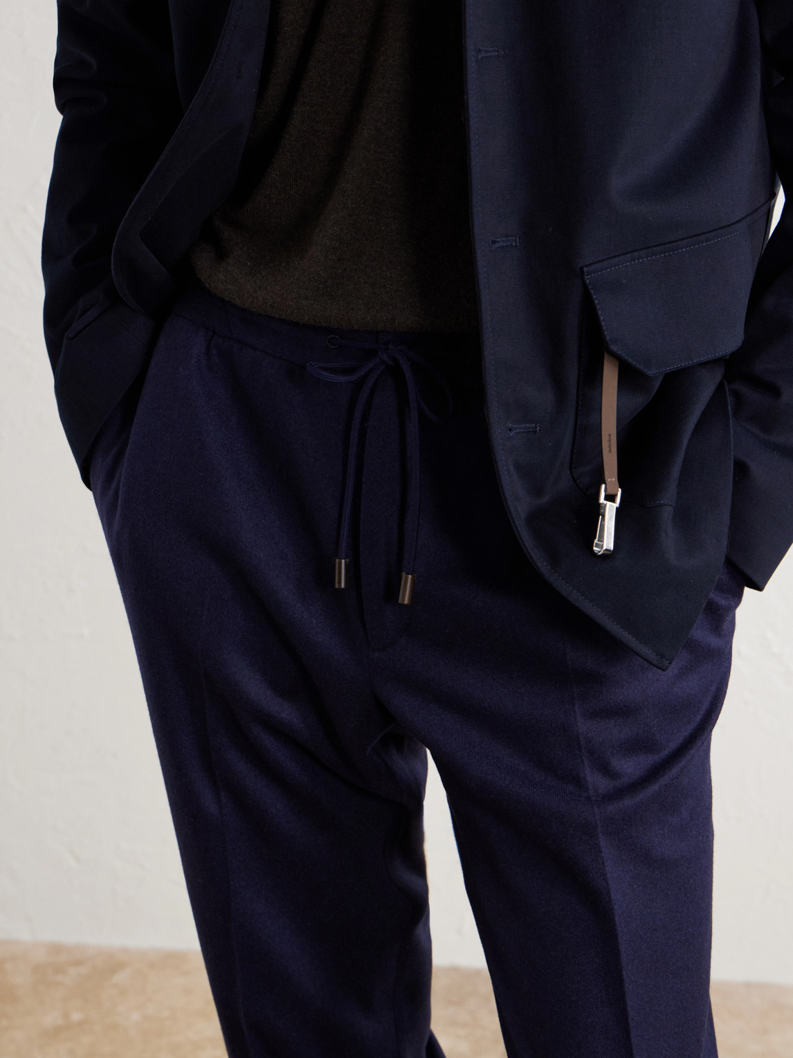 Incotex Tapered Cashmere-Flannel Drawstring Trousers