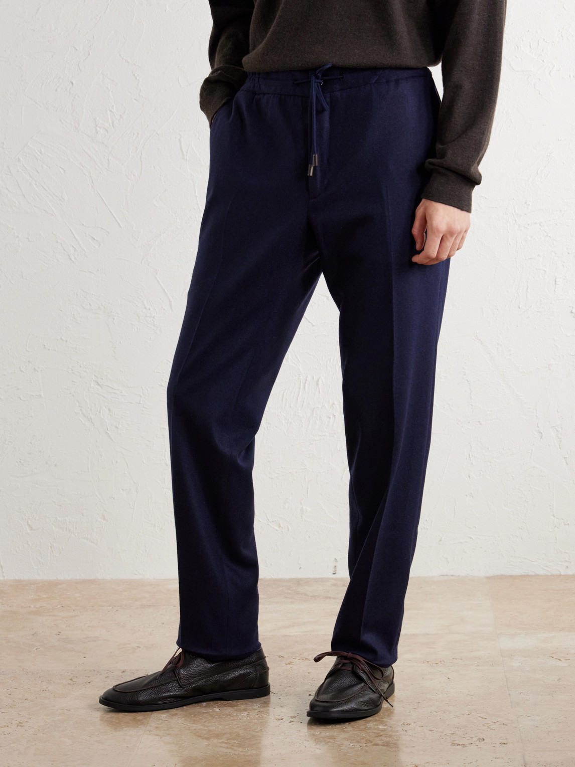 Incotex Tapered Cashmere-Flannel Drawstring Trousers