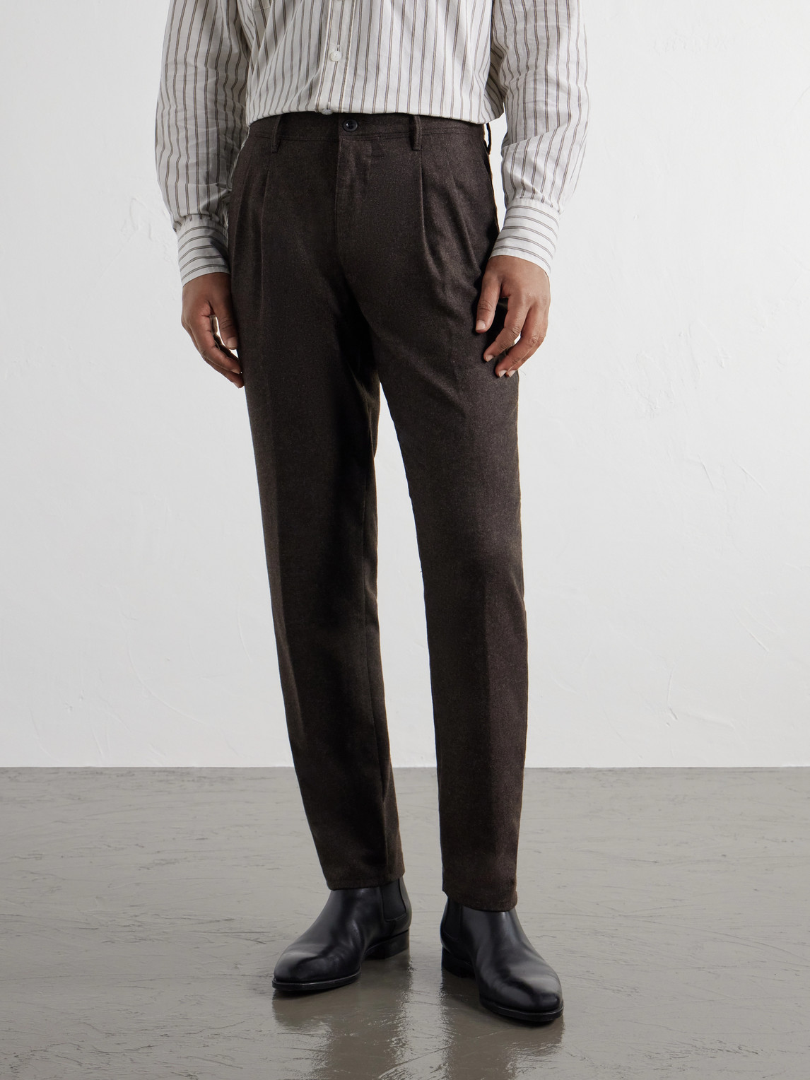 Tapered Pleated Wool-Blend Flannel Trousers