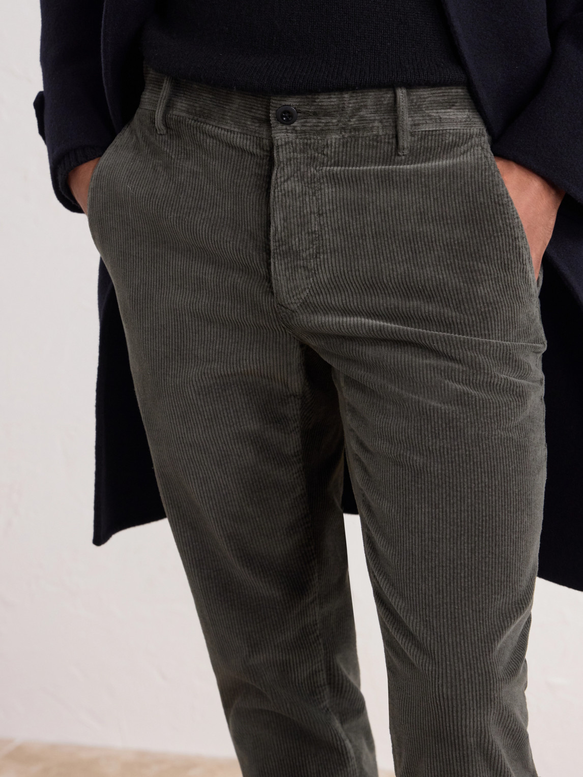 Incotex Straight-Leg Cotton-Blend Corduroy