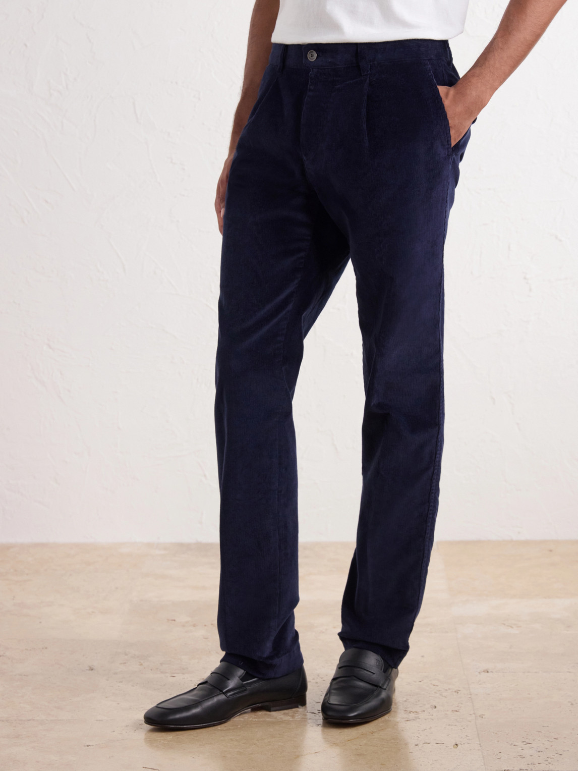Incotex Straight-Leg Stretch Cotton- Corduroy