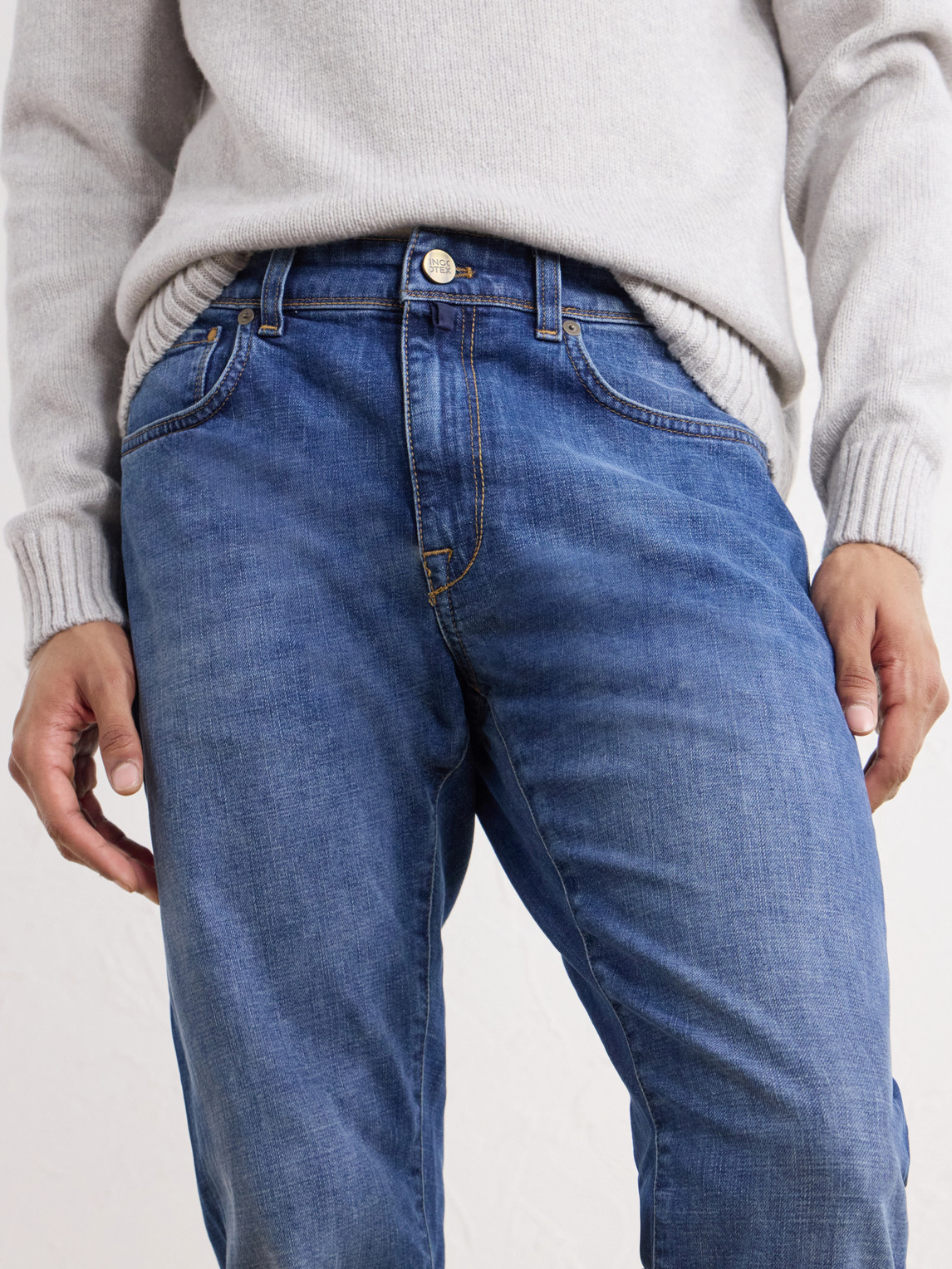 Straight-Leg Stretch Jeans