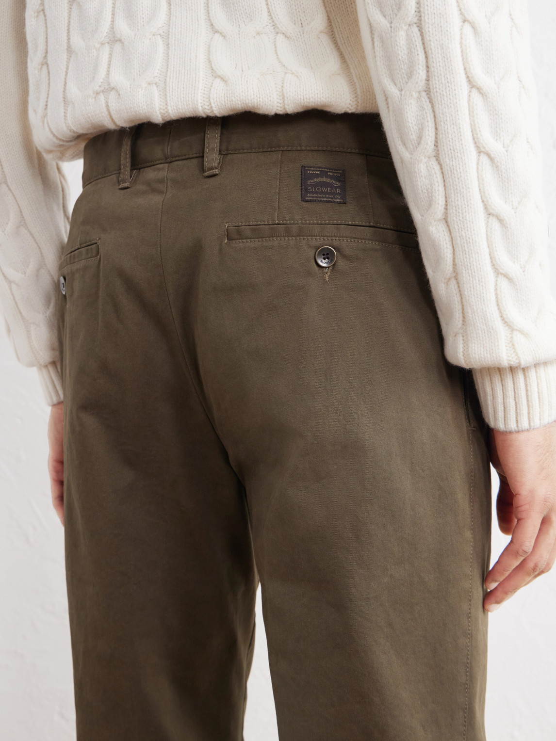 Incotex Tapered Pleated Stretch-Cotton Twill Trousers
