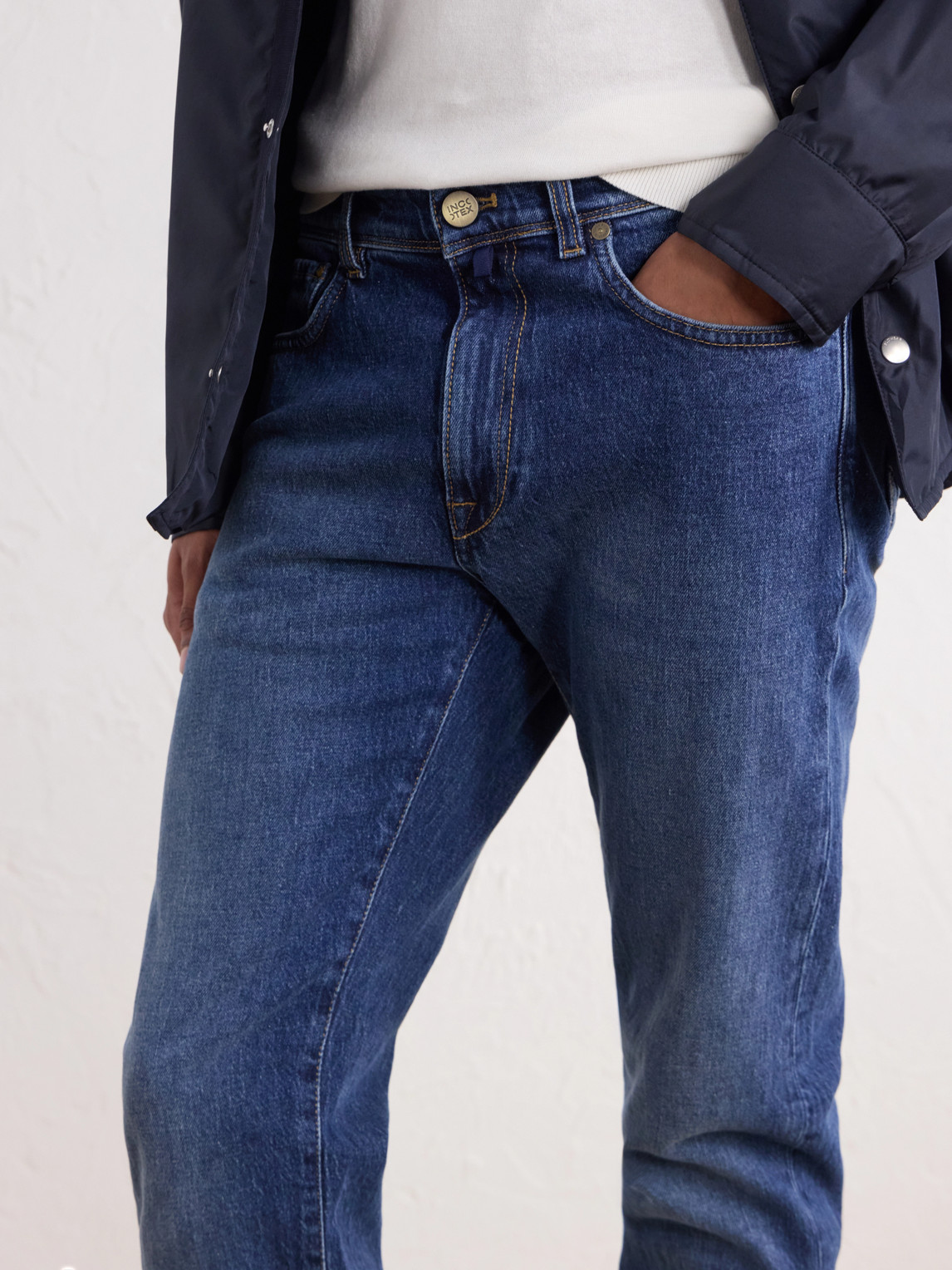 Straight-Leg Jeans