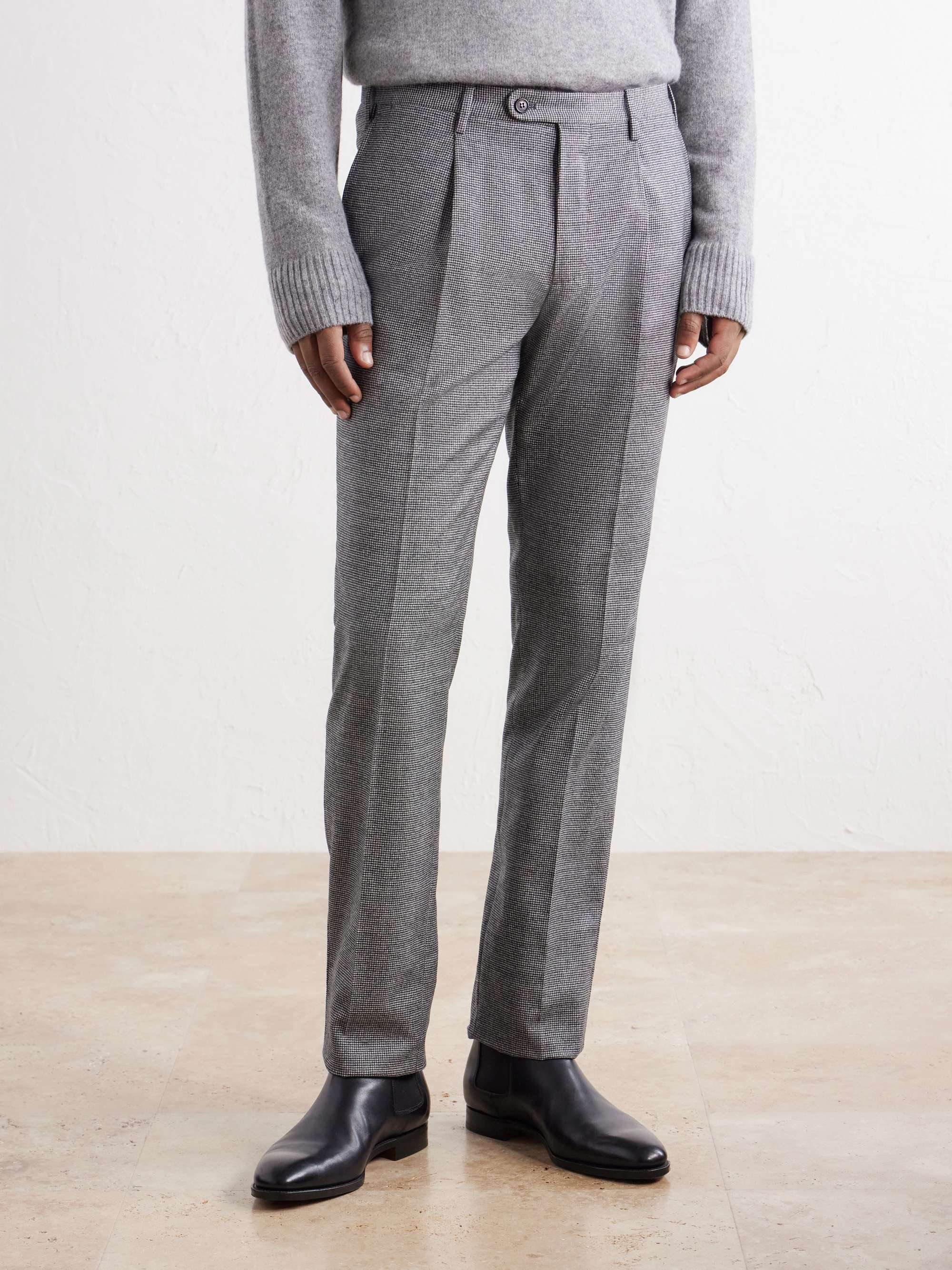 SLOWEAR 
