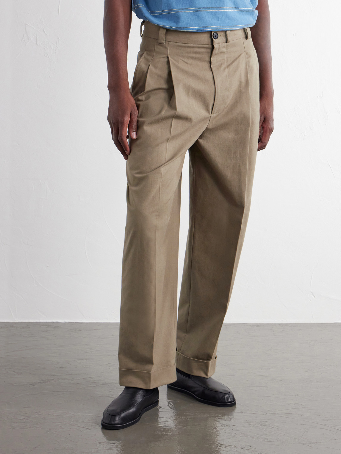 Straight-Leg Pleated Cotton-Drill Trousers