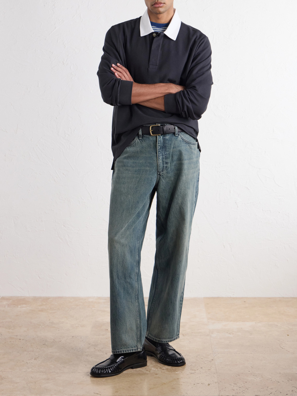 Wide-Leg Jeans