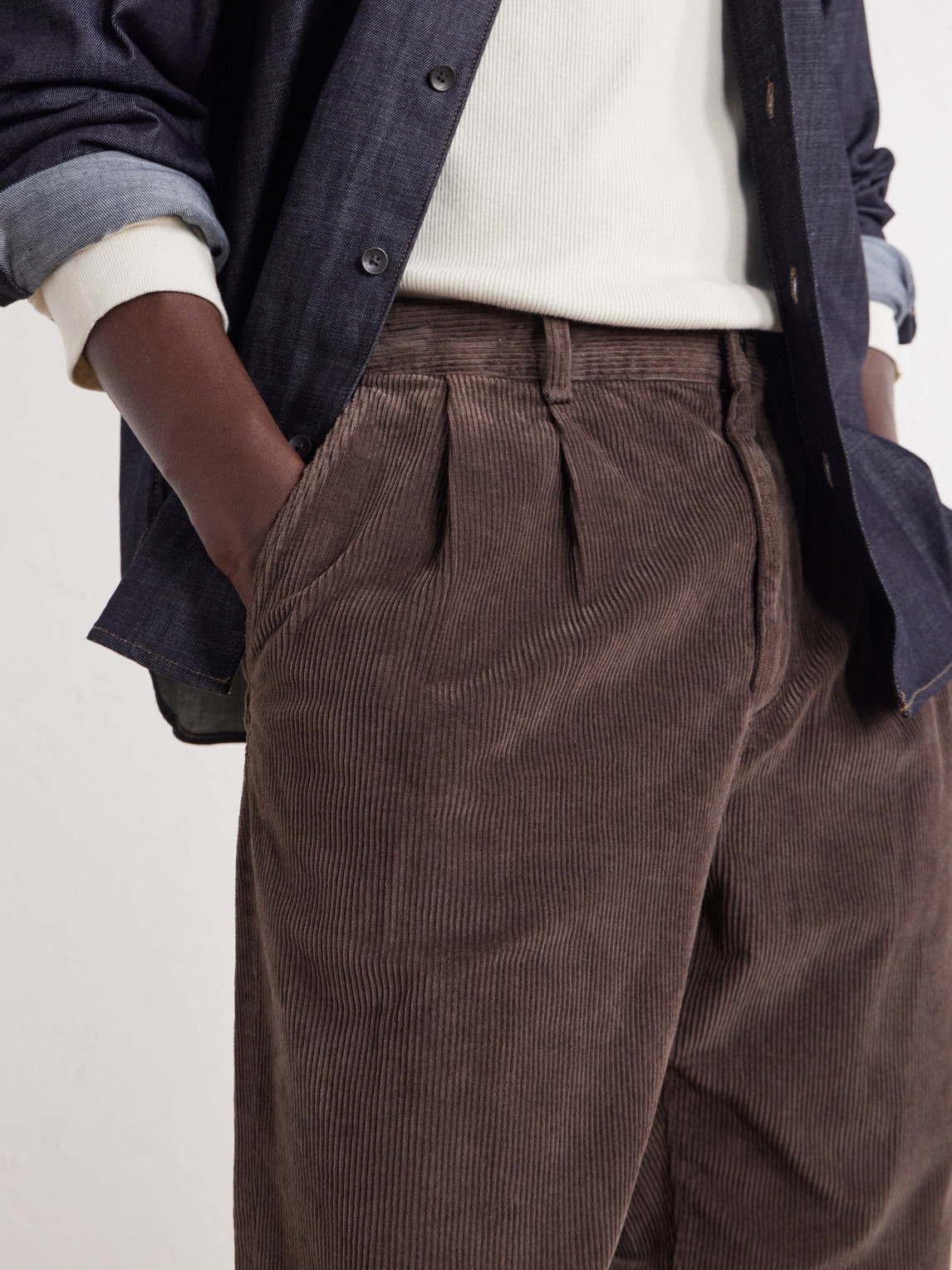 Wide-Leg Pleated Cotton-Blend Corduroy