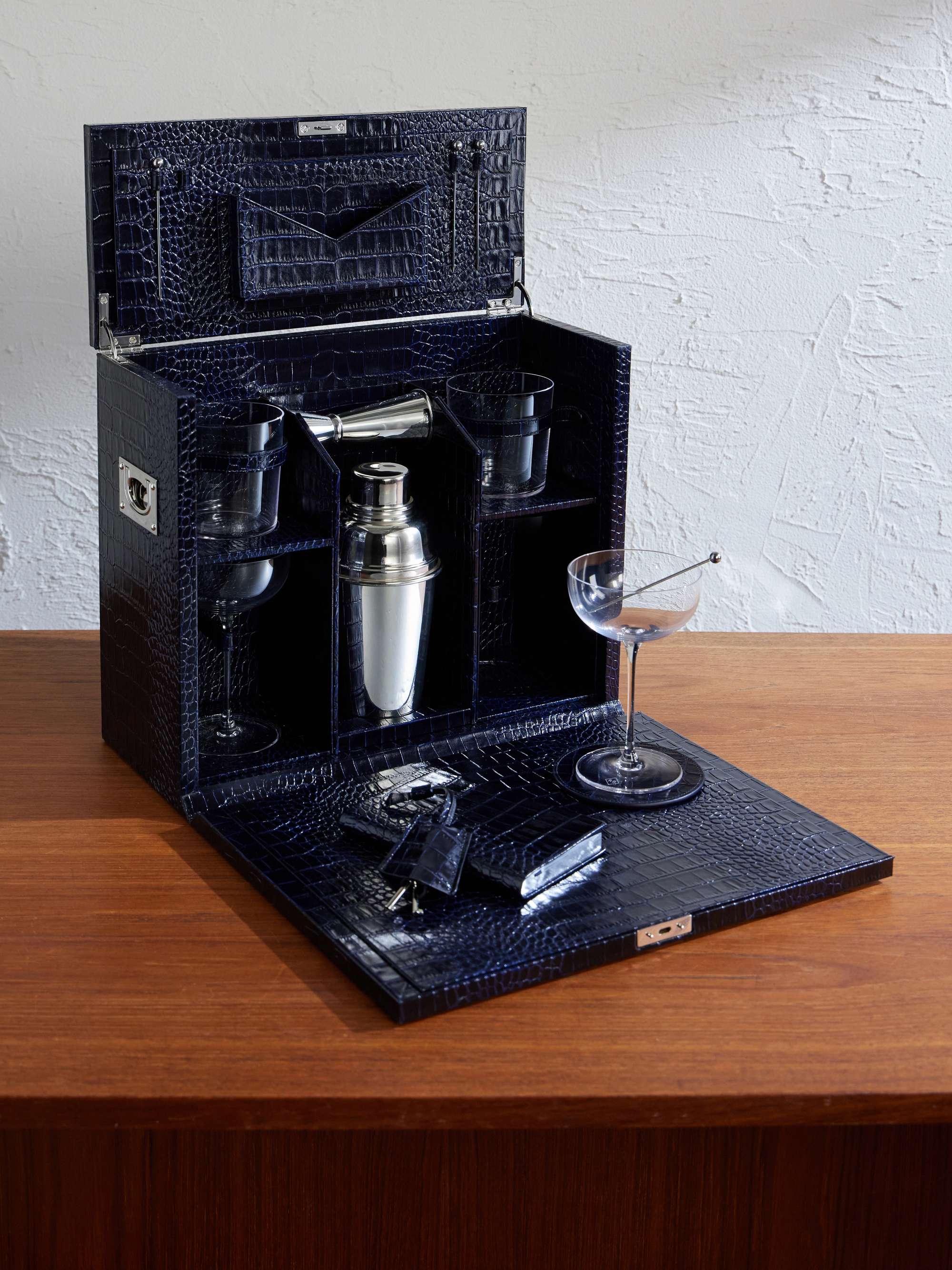 SMYTHSON 