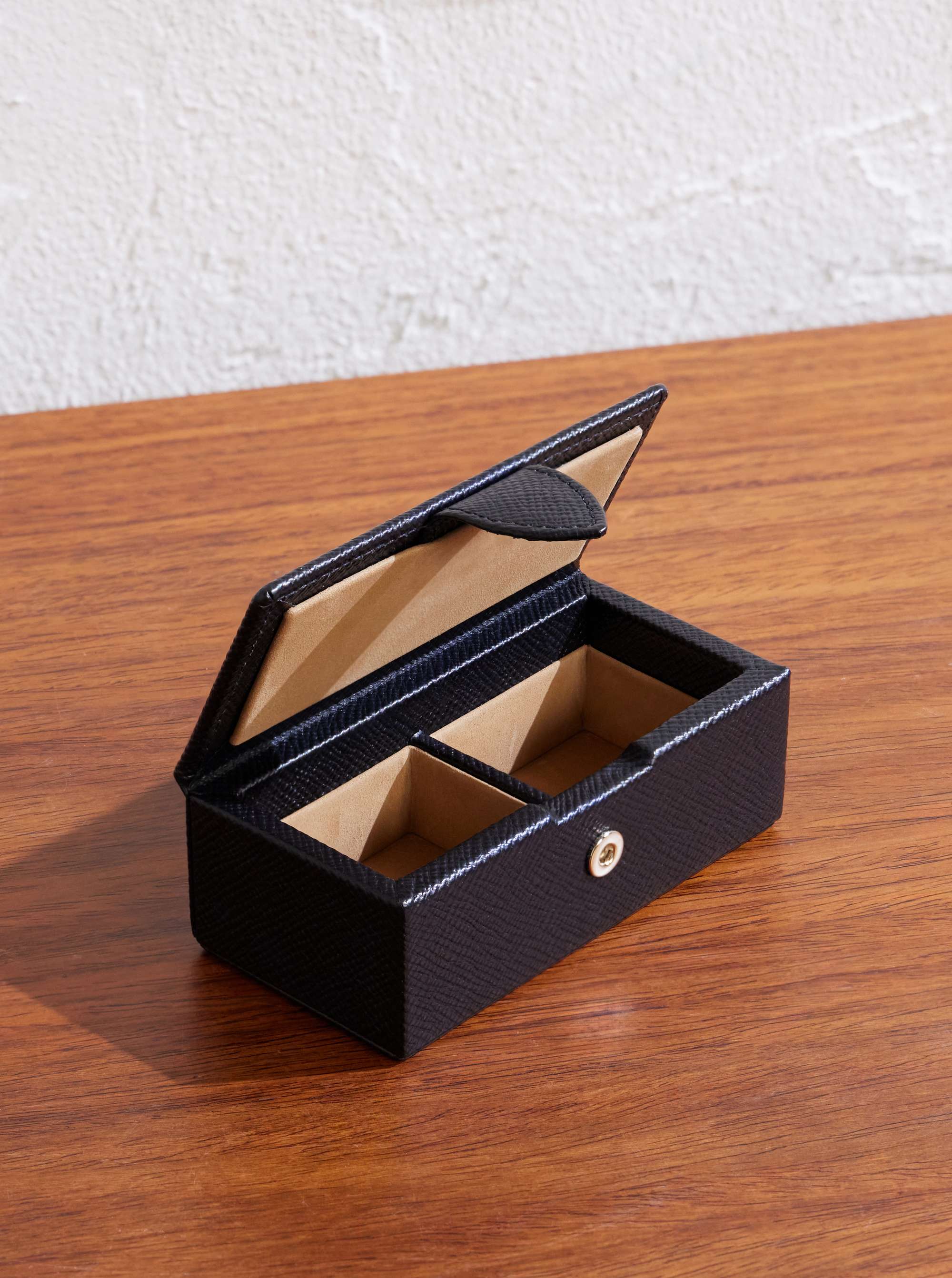 SMYTHSON 