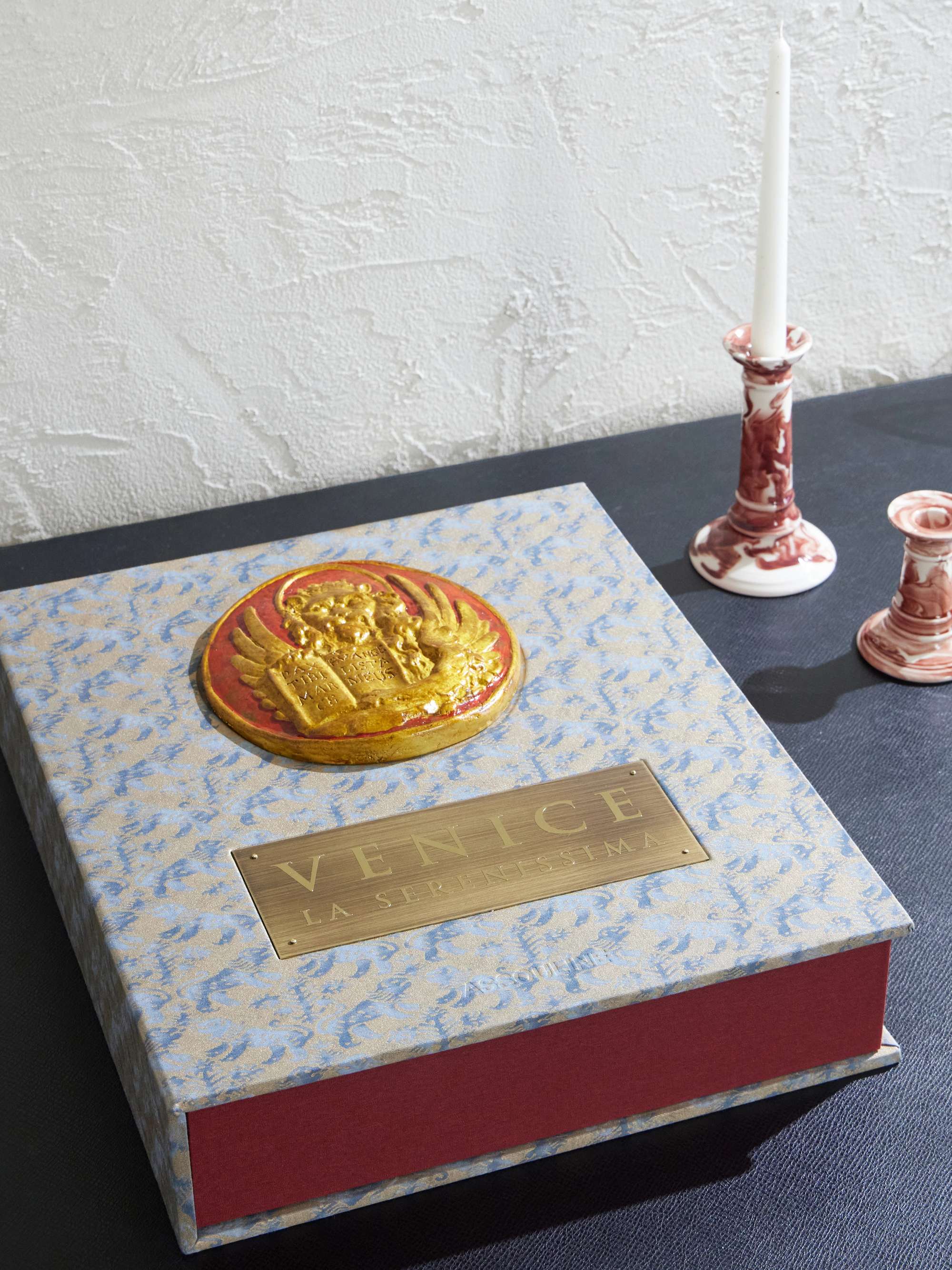 ASSOULINE 