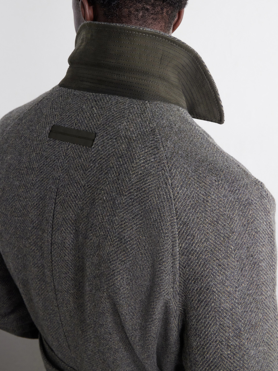 Oasi Belted Herringbone Cashmere Trench Coat