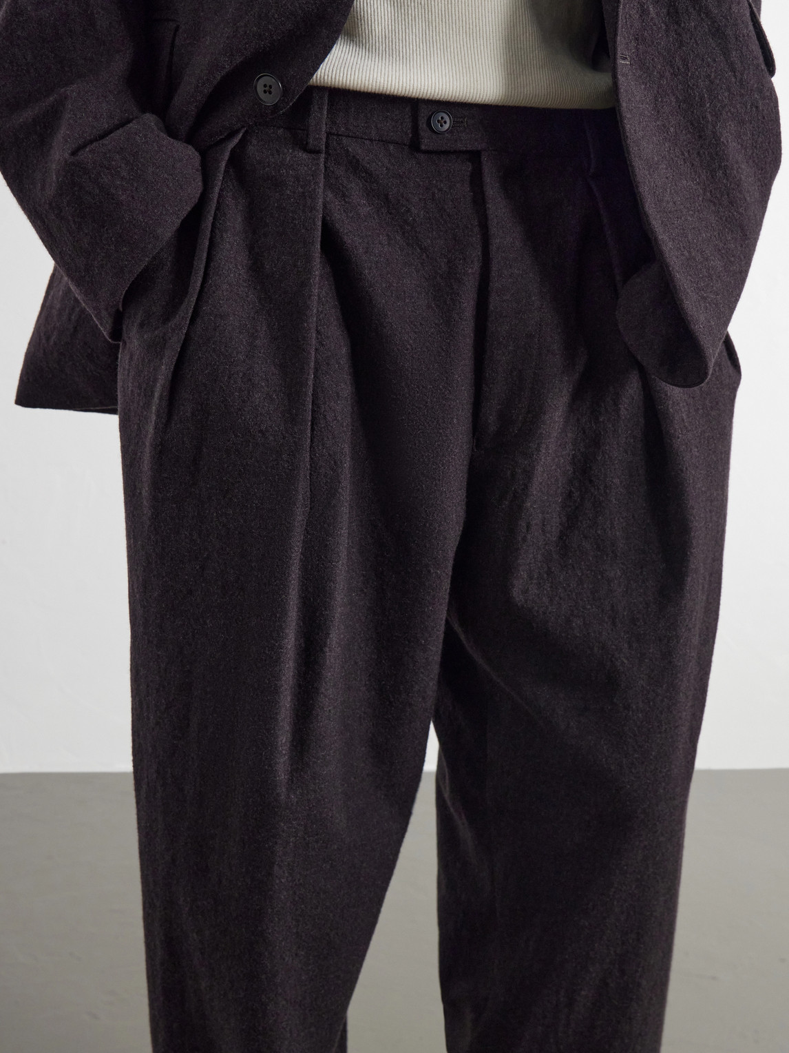 Straight-Leg Pleated Wool Trousers
